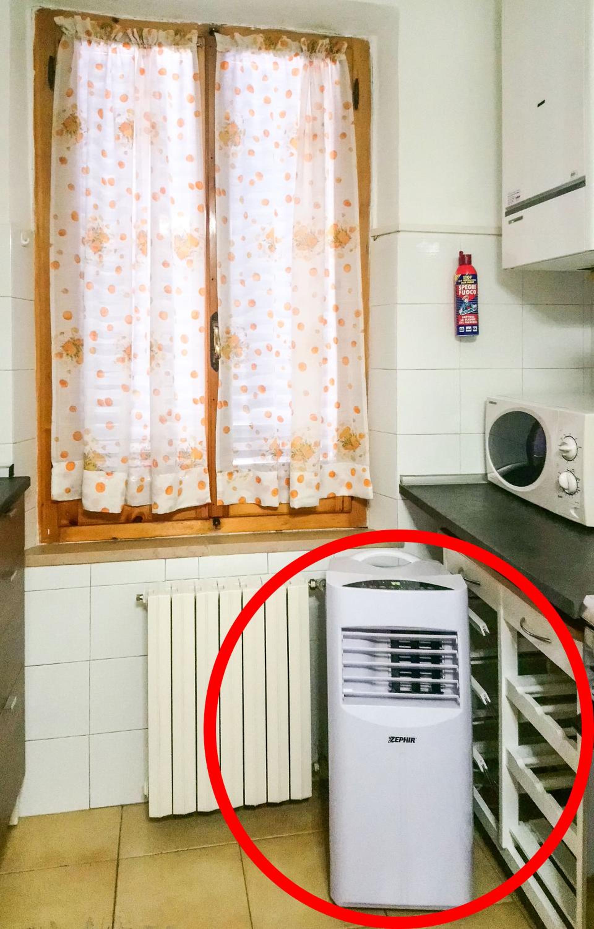 Cheap Apartment in The Old Village, photo 26