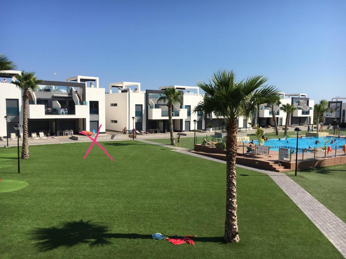 OASIS BEACH X - 49 photo 5