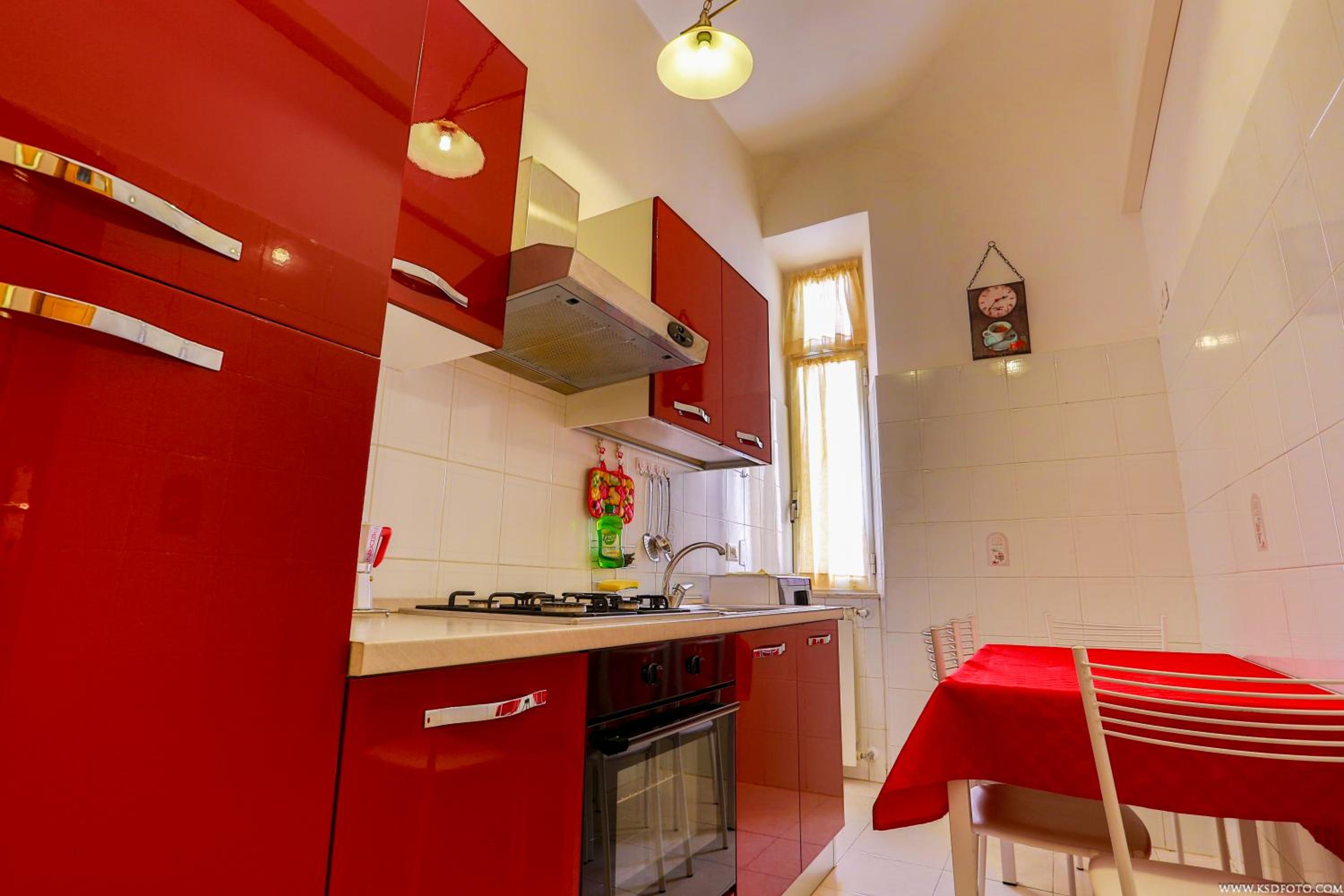 Gordon's Apartment
