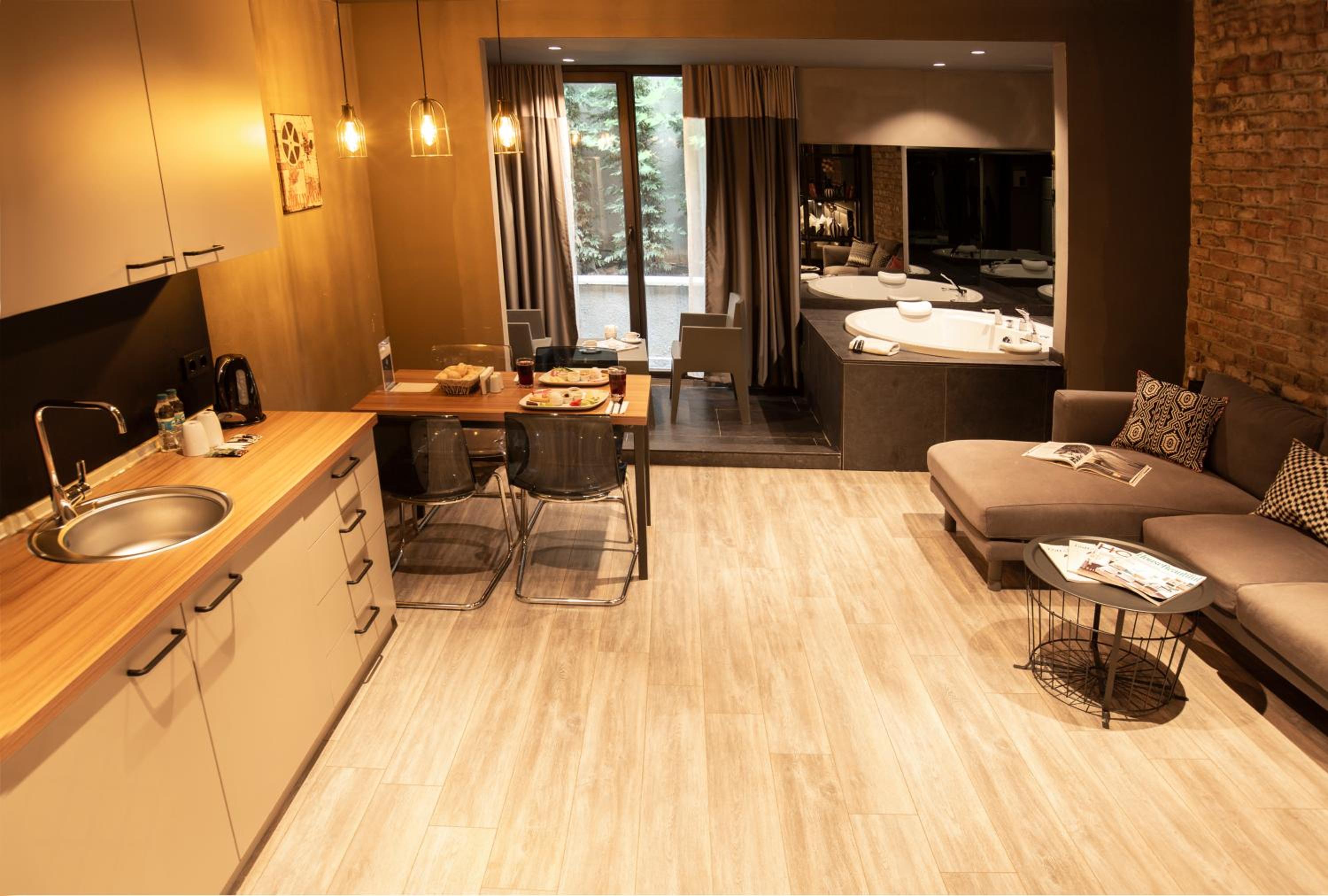 Cityloft 161 - Image 122