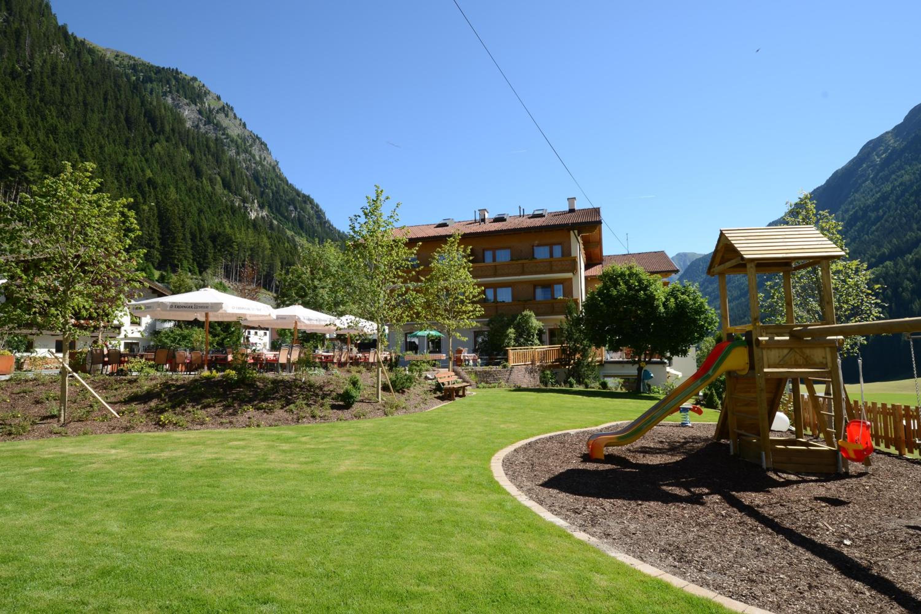 Alp Larain B&B