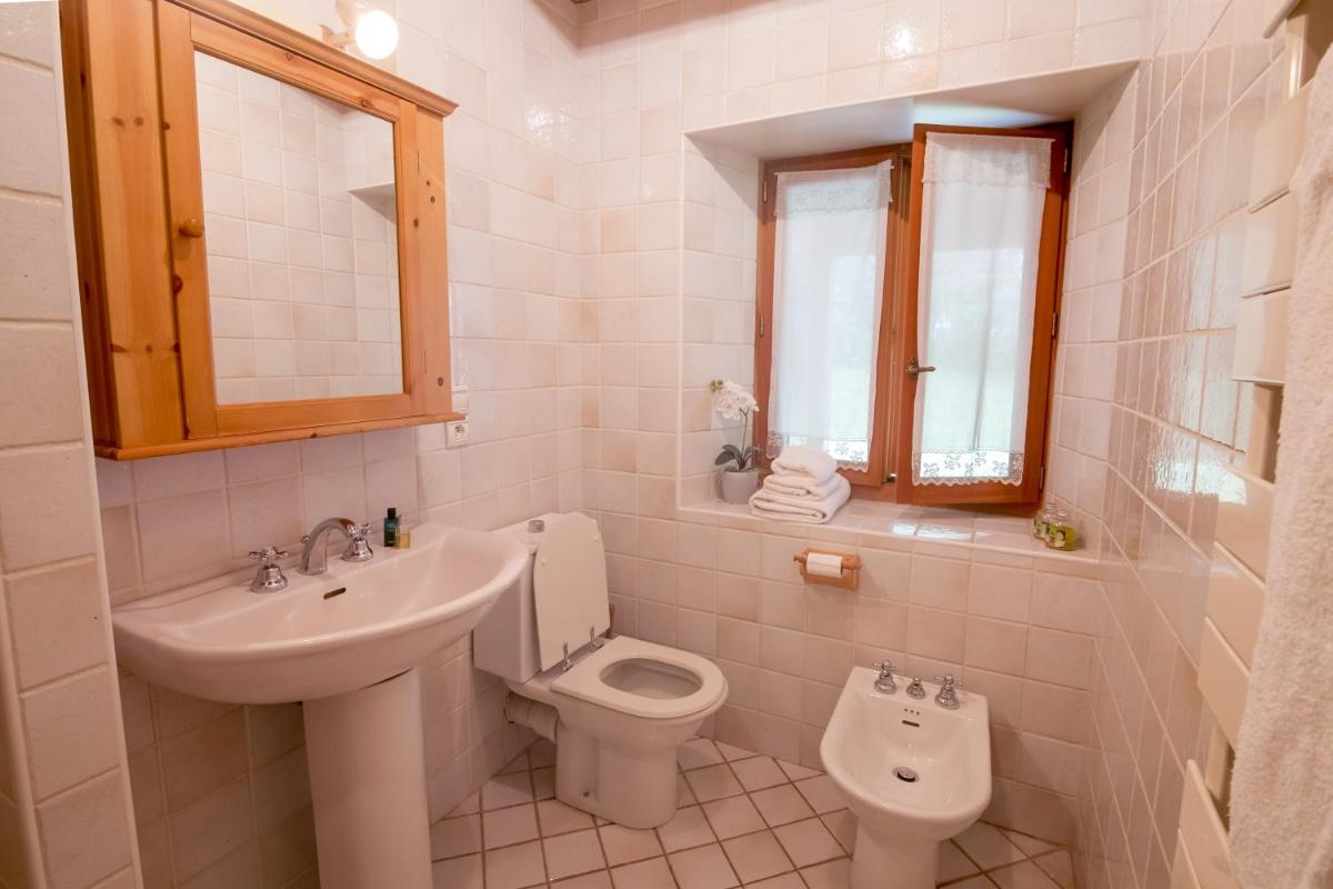 5BR Chalet 300m from center Chamonix view 5