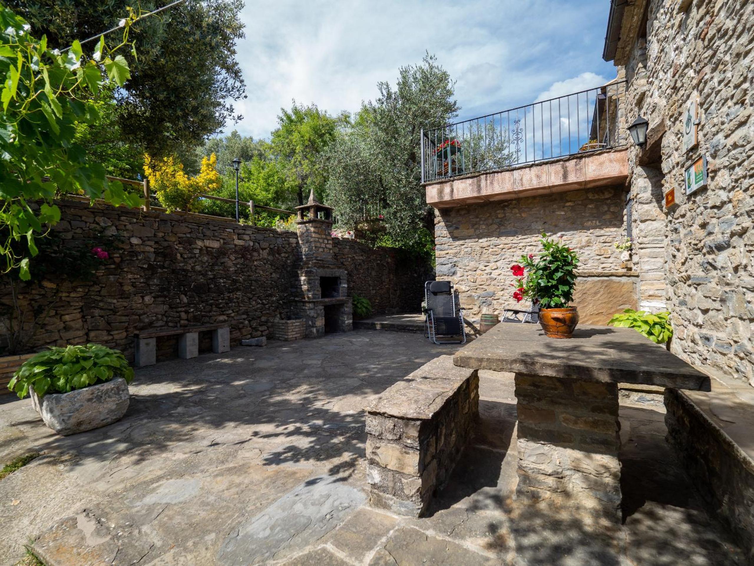 Casa Trallero view 3