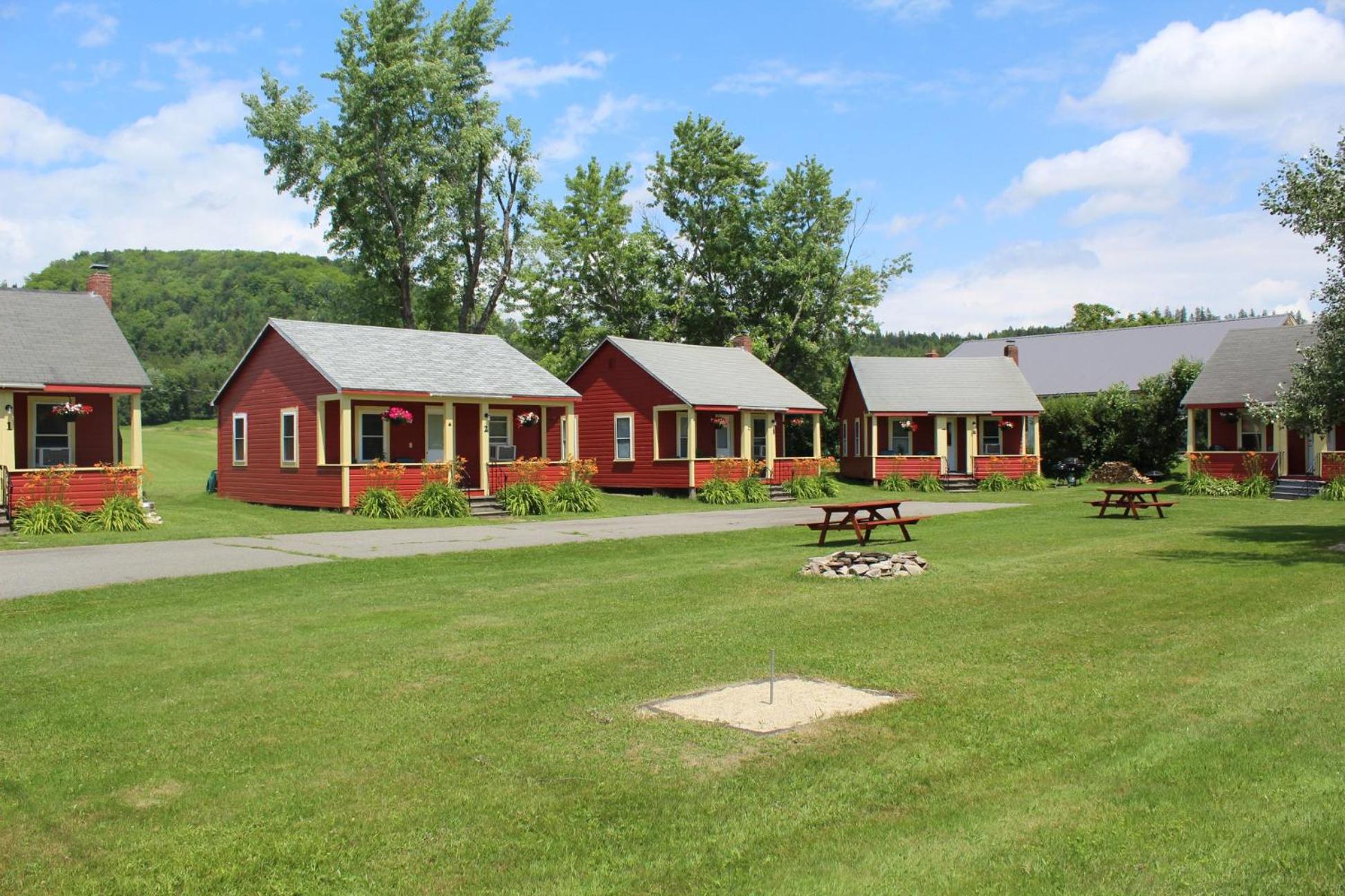 Mohawk Cottages view 5