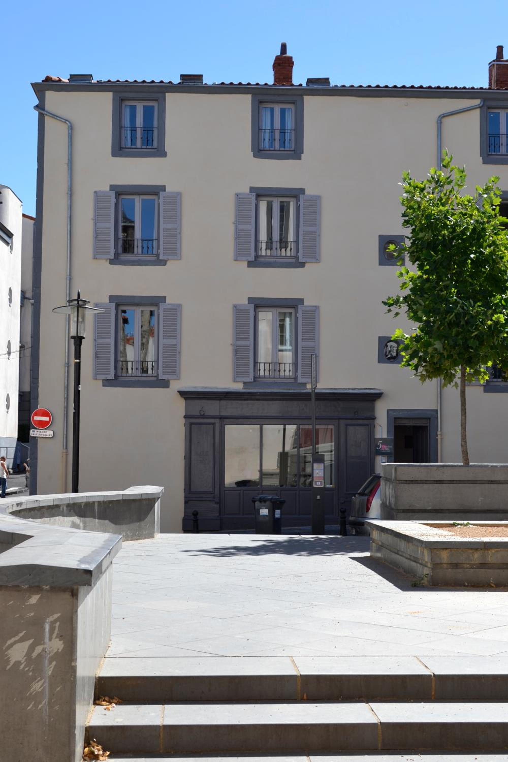 Photo 41
