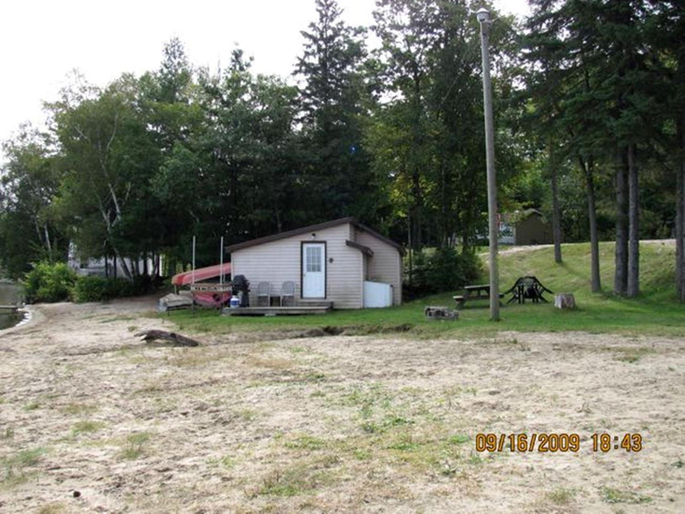 Marble Lake Lodge