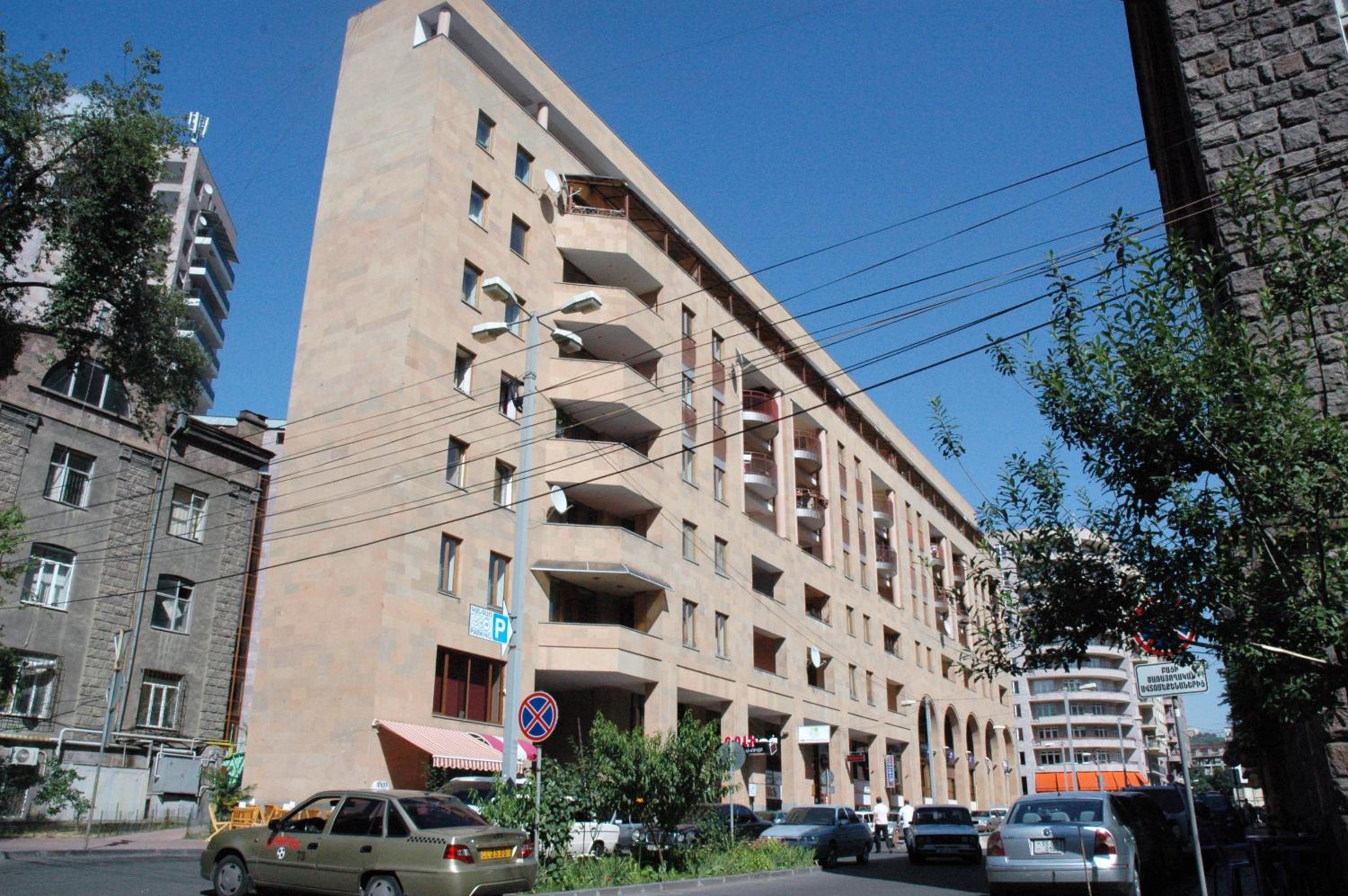 Luxury Apartment in the City Heart
