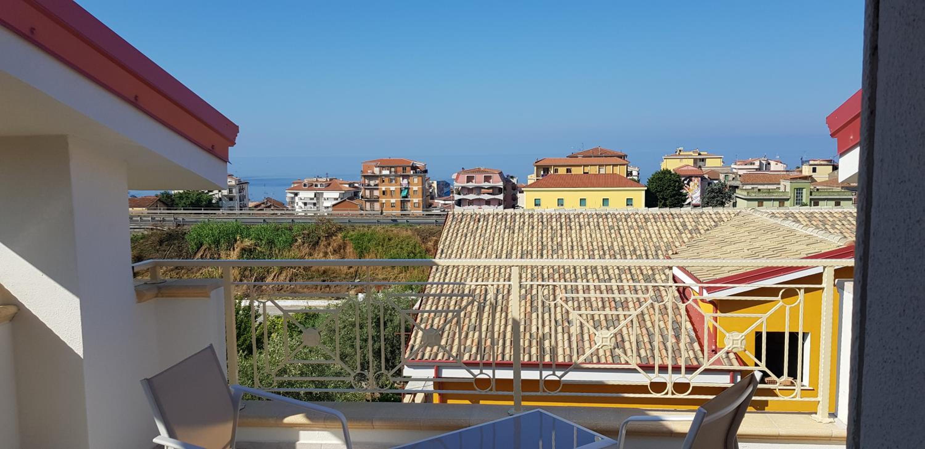 Le Quattro Rose view 4