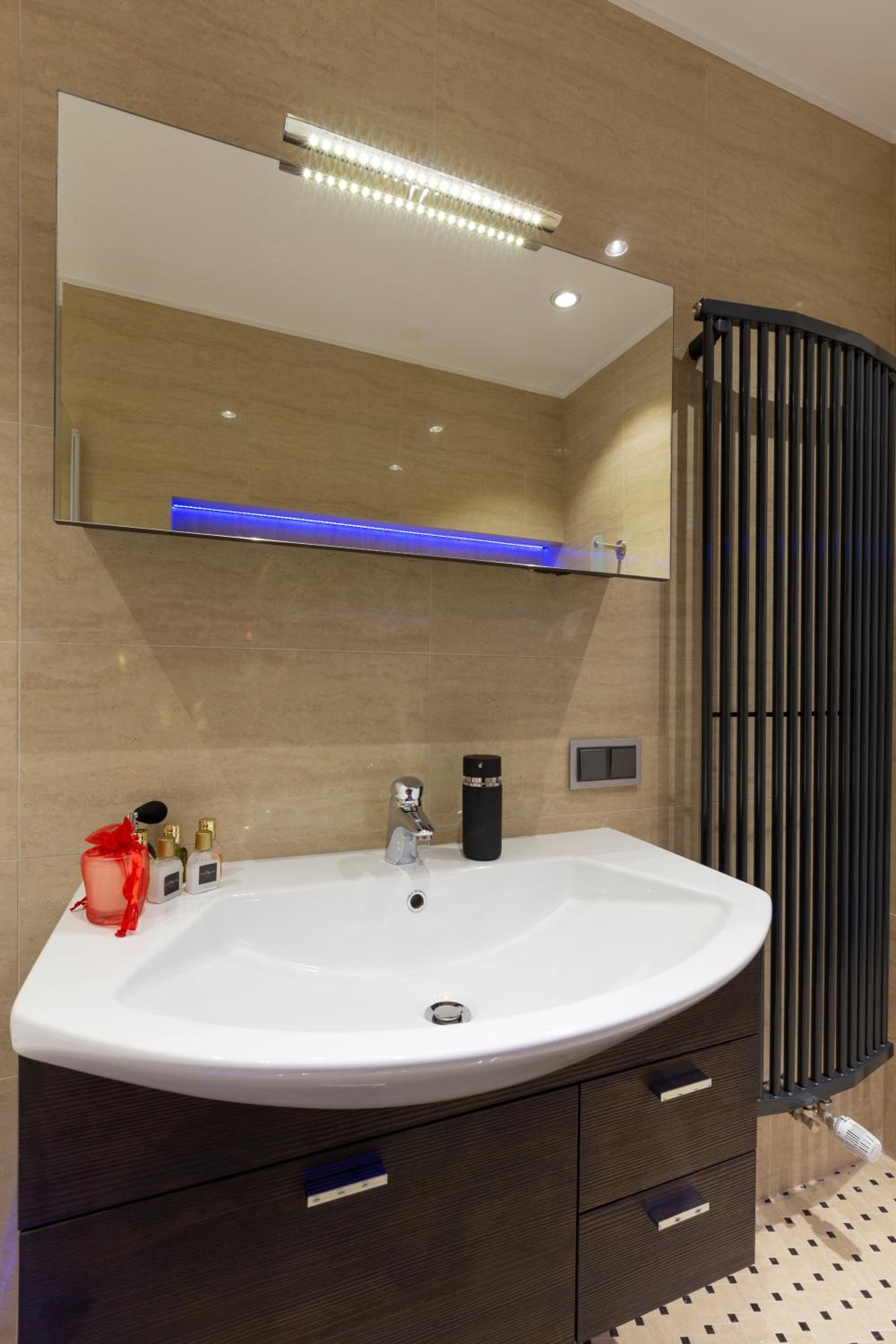 The Queen Luxury Apartments - Villa Carlotta