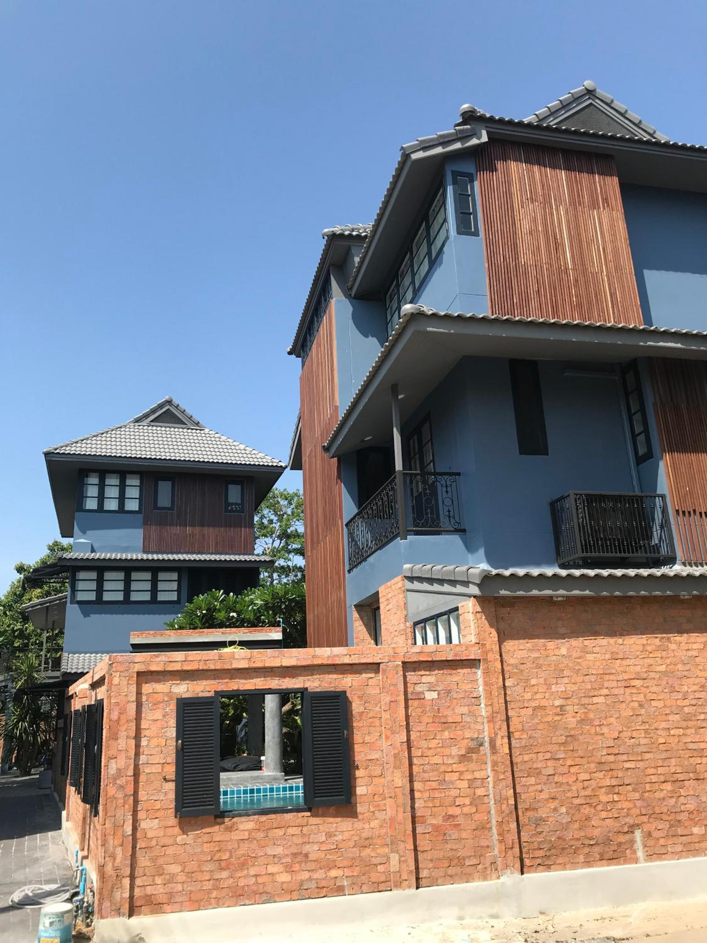 P.O.E Posh Homestay view 4
