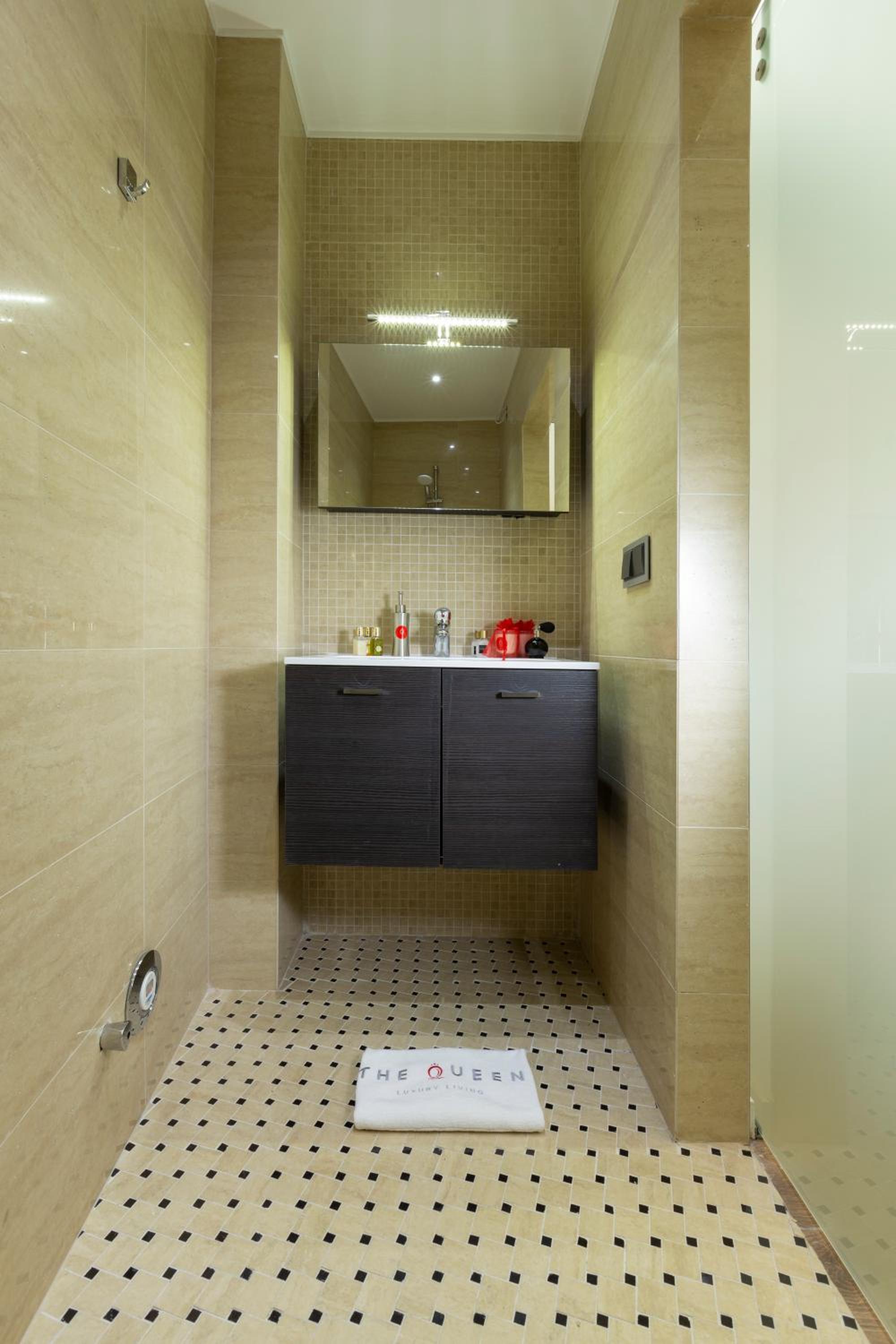 The Queen Luxury Apartments - Villa Carlotta