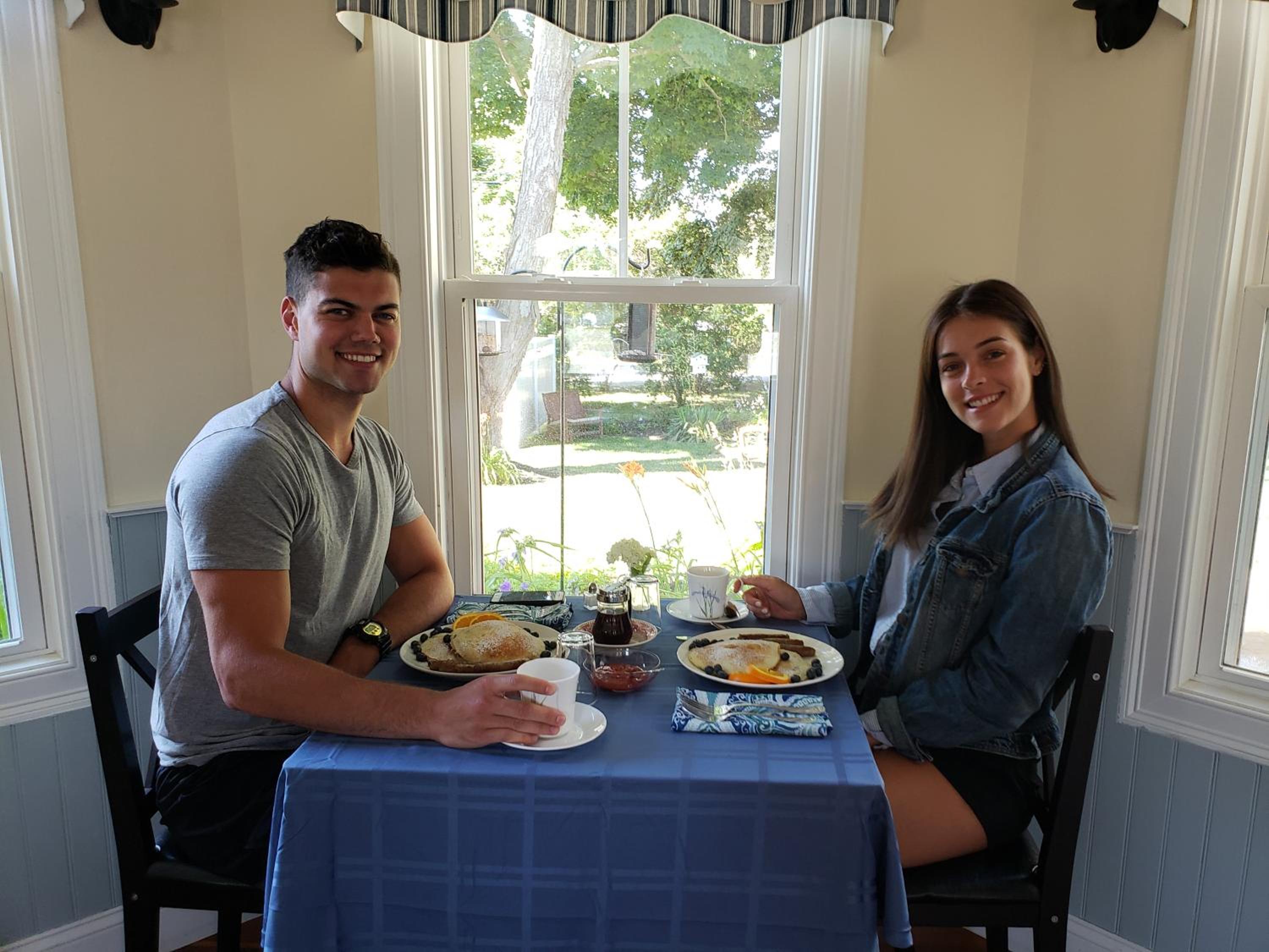 Elmere House Bed & Breakfast