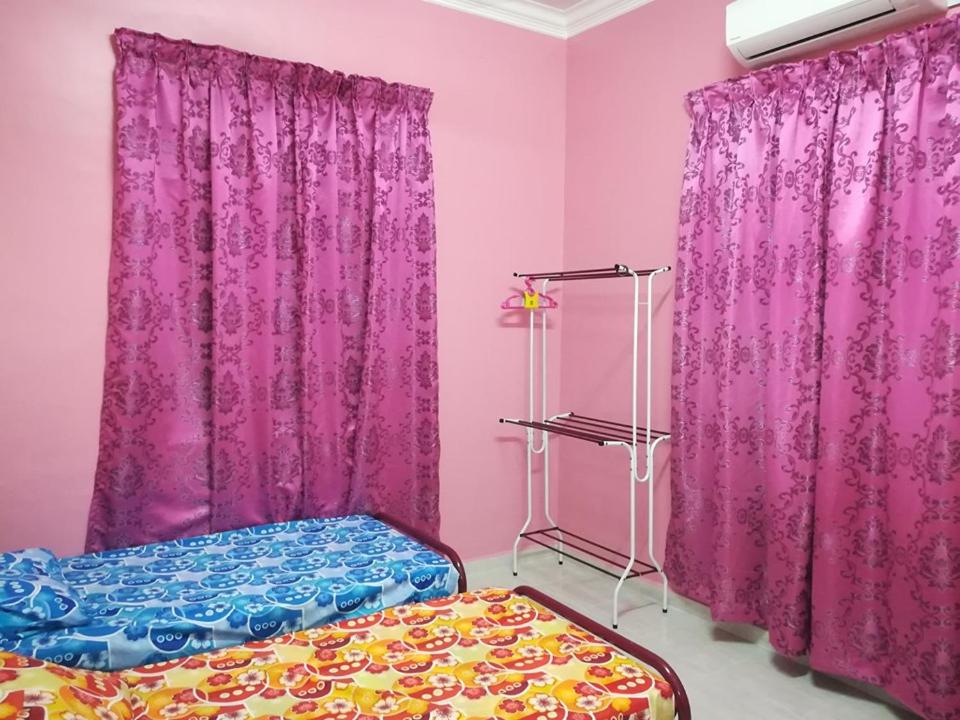 HOMESTAY DAMAI YUSMILA photo 5