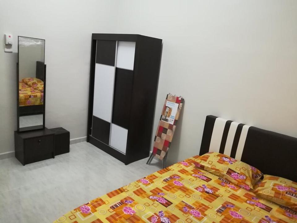 HOMESTAY DAMAI YUSMILA photo 8