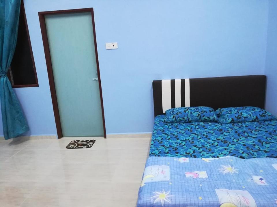 HOMESTAY DAMAI YUSMILA photo 6