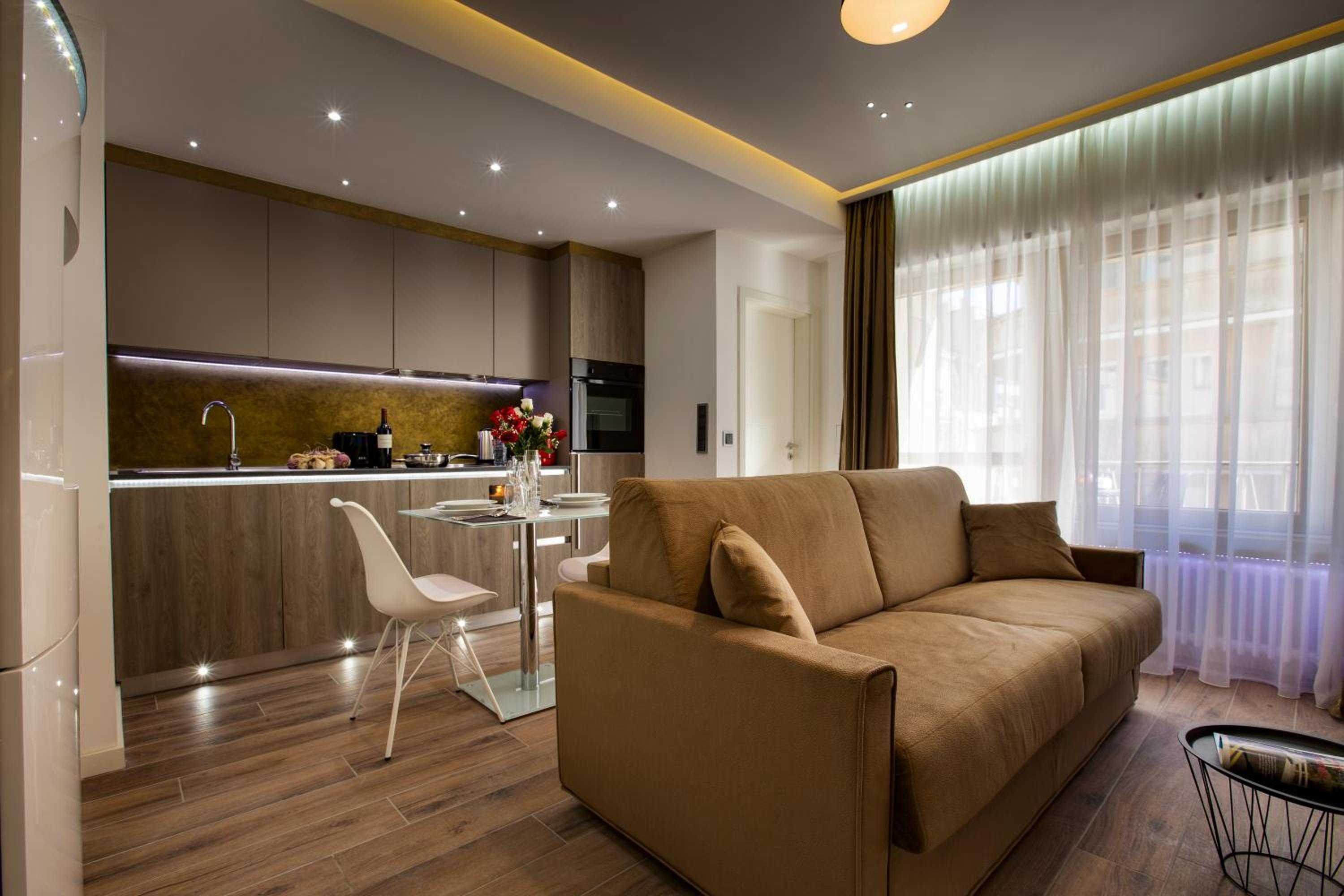The Queen Luxury Apartments - Villa Carlotta