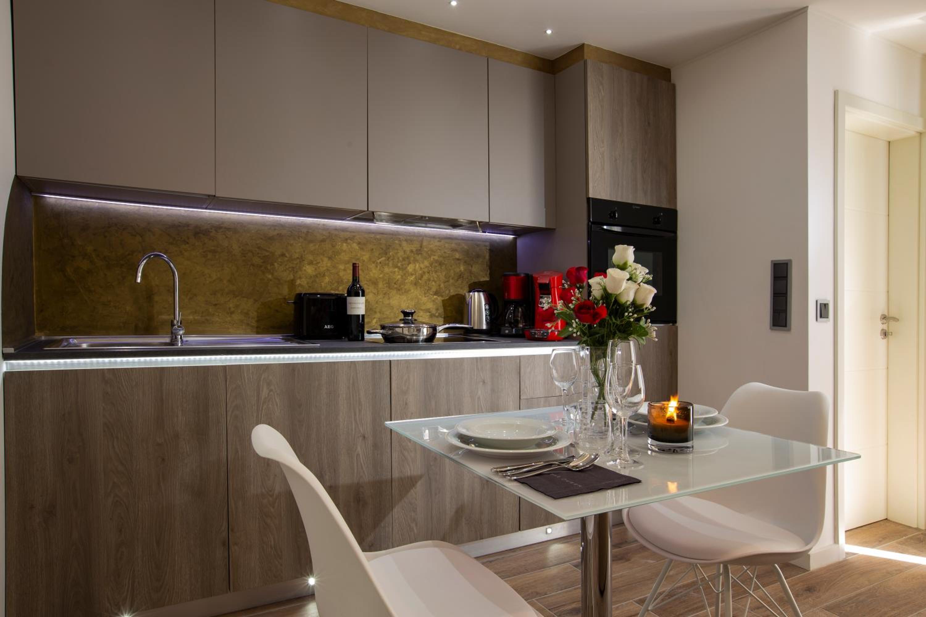 The Queen Luxury Apartments - Villa Carlotta