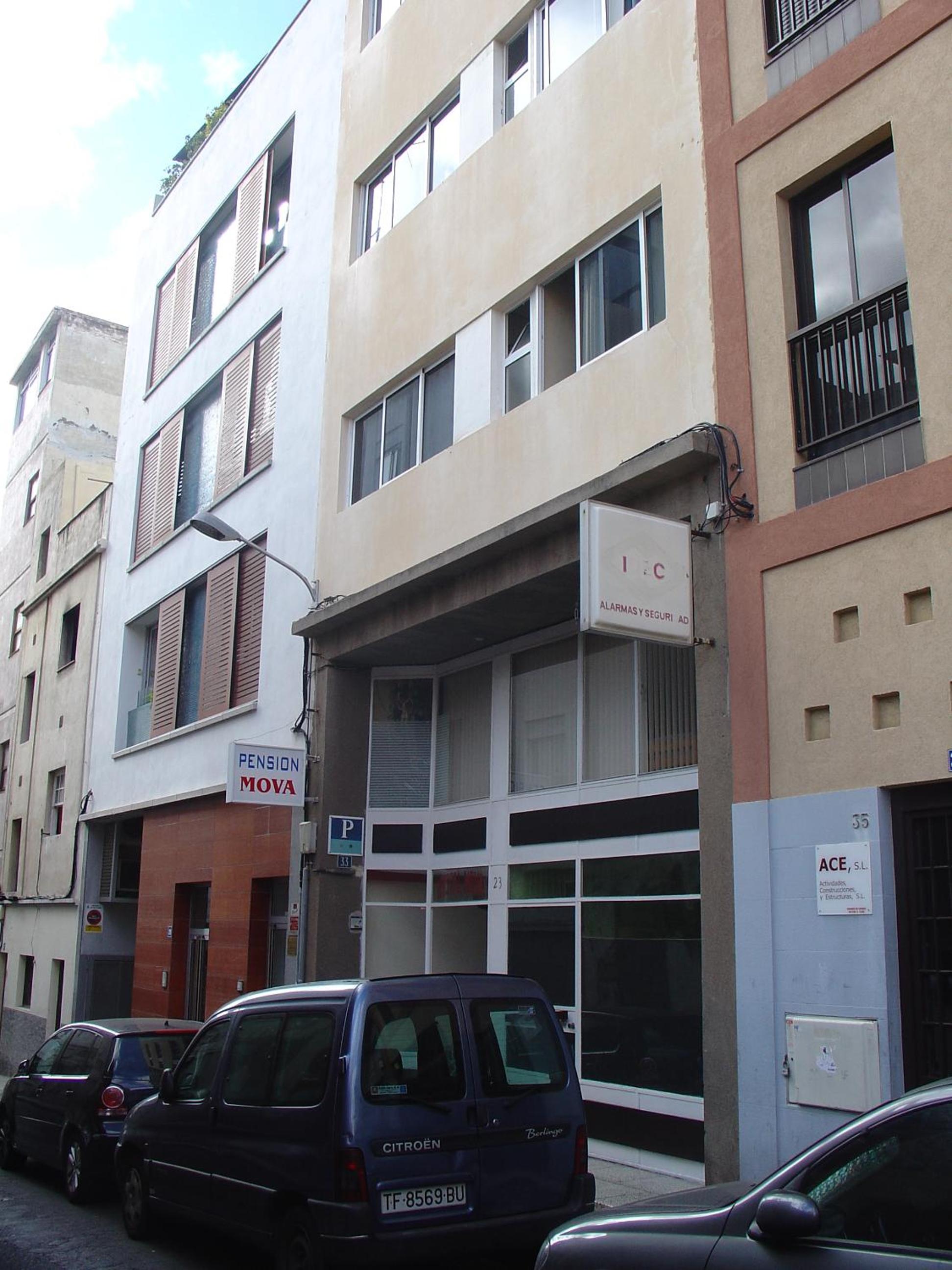 Photo 33