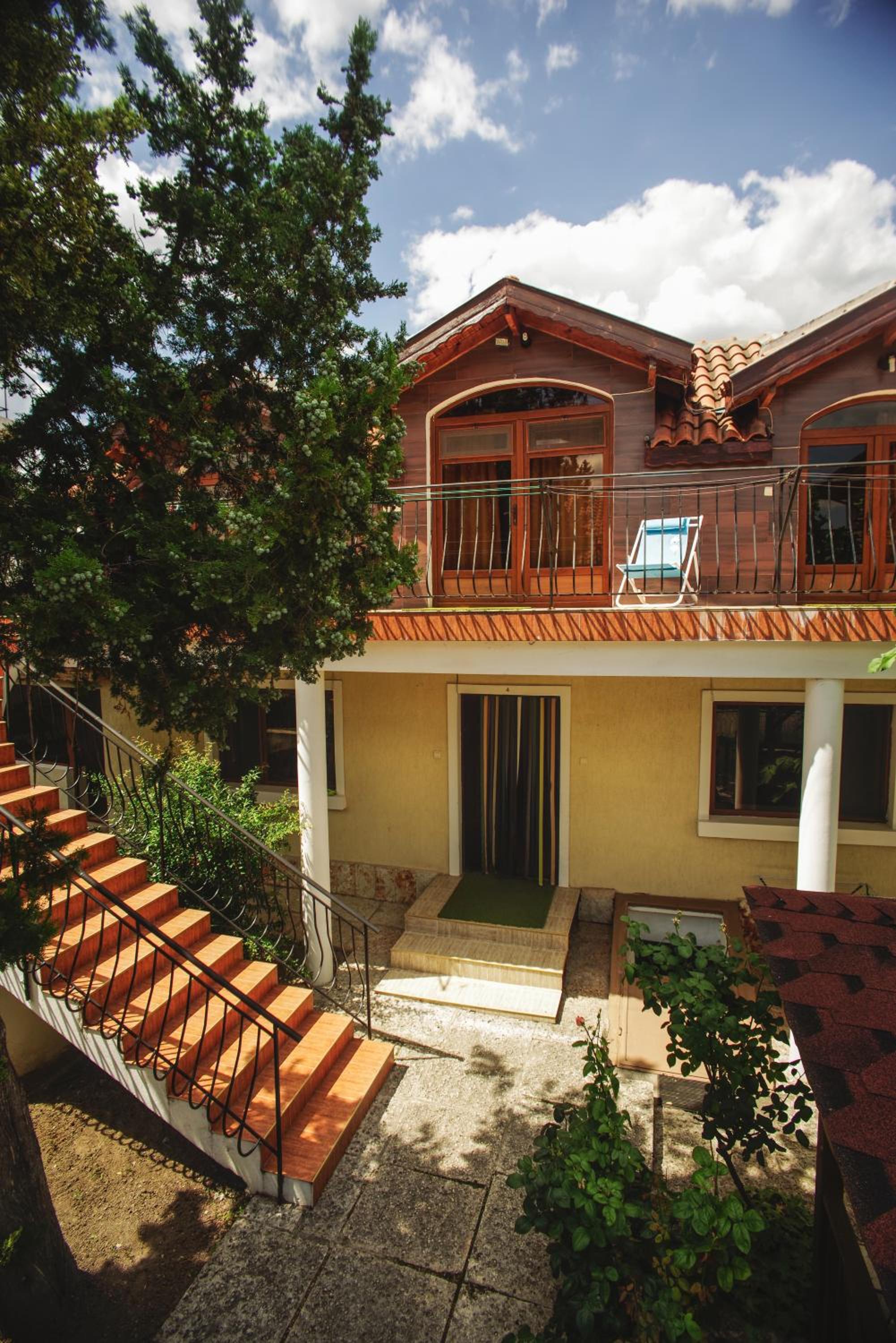 Guest House Yoanna