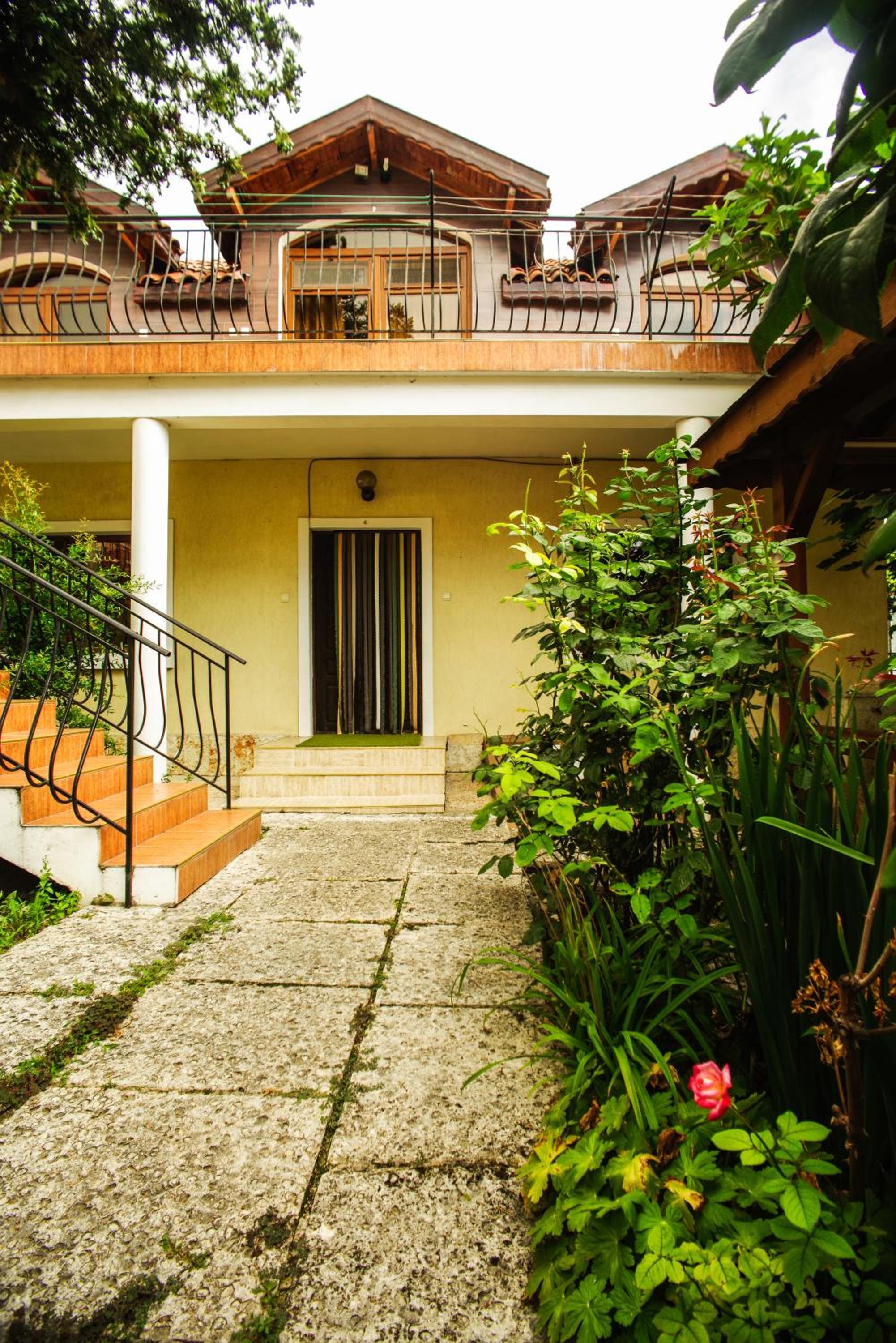 Guest House Yoanna