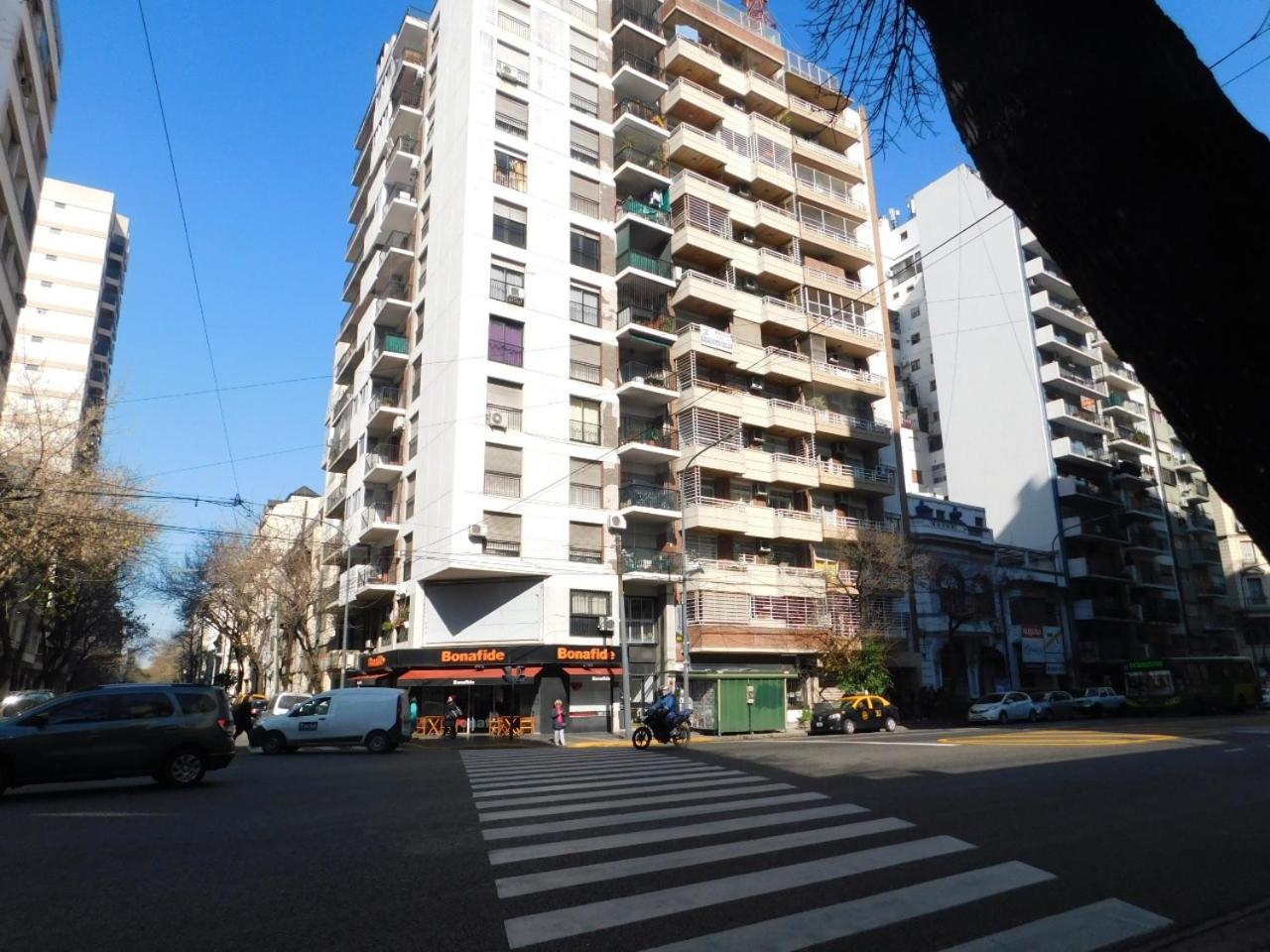 Charlie´s Caballito Town