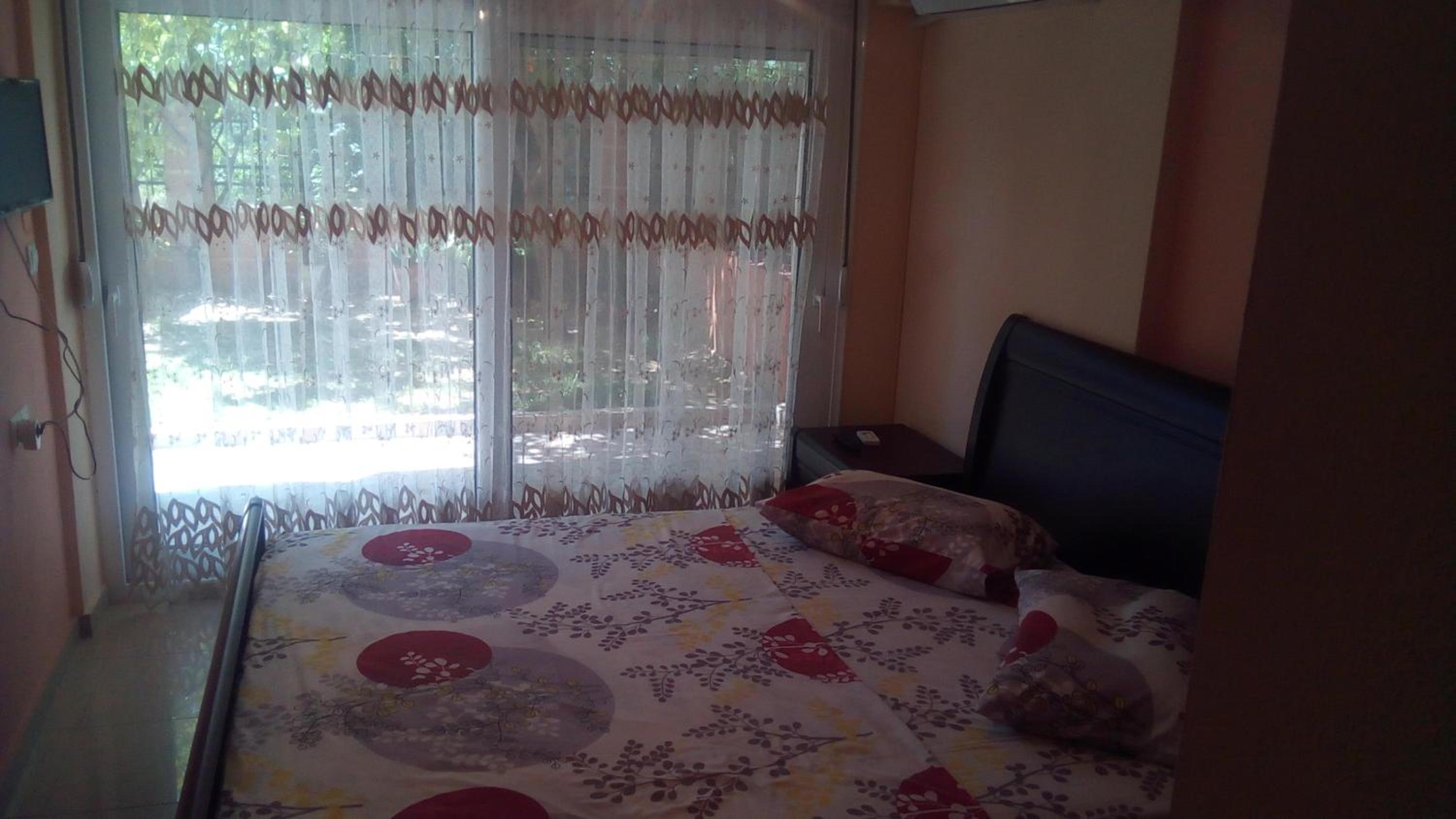 Maria Lux Apartments view 5