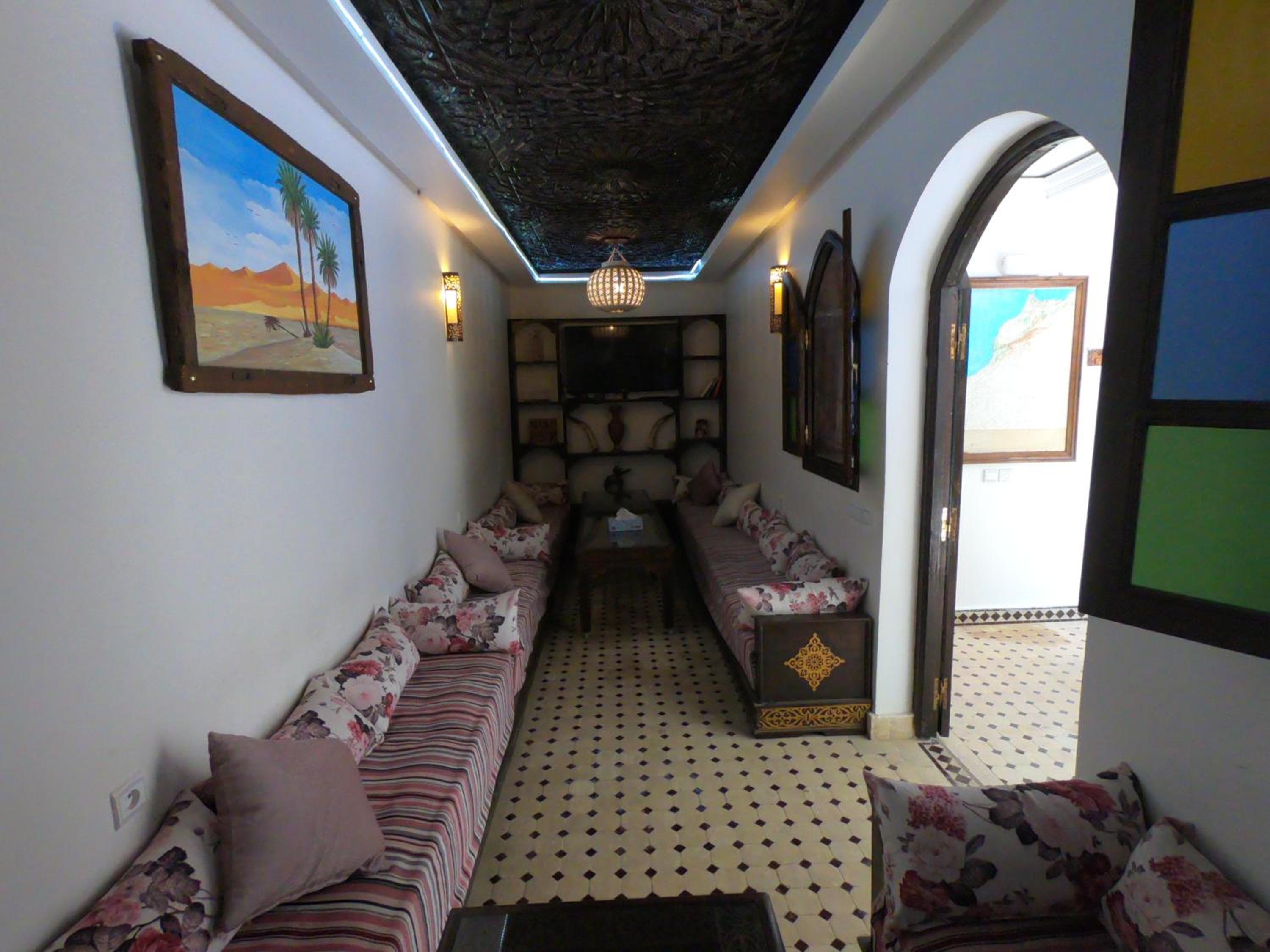 lounge
