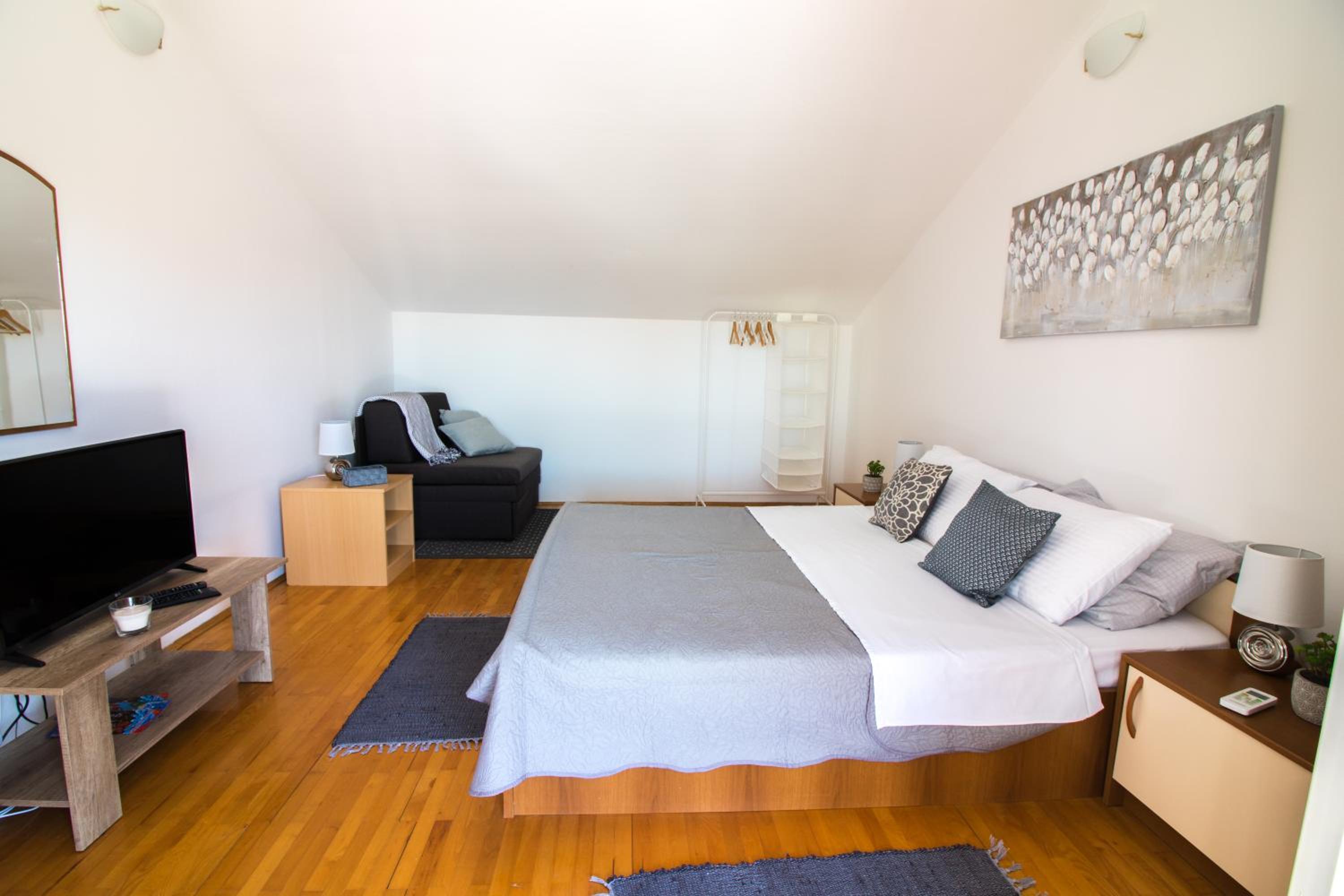 Apartments Luna
