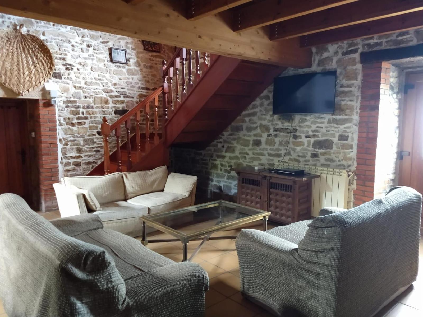 La Casa del Acebal (Solorzano - Cantabria) view 3