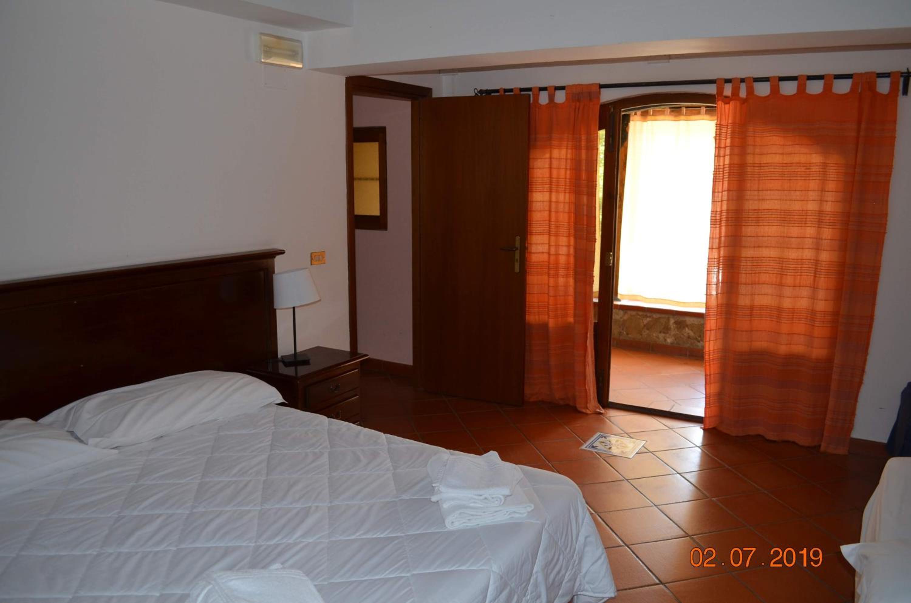 Agriturismo il Vignale view 2