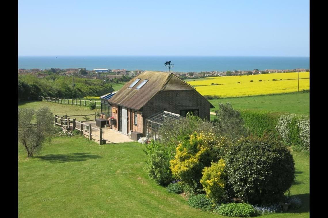 The Old Stable. Coombelands view 3