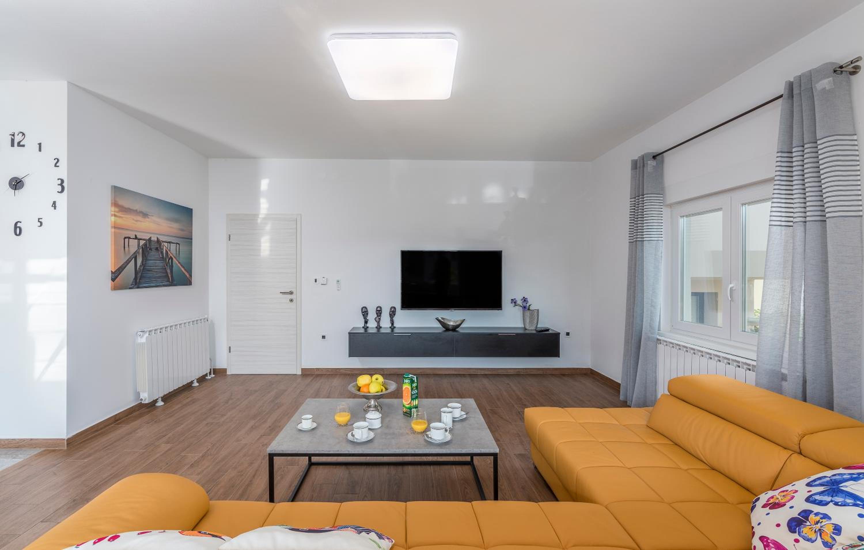 Spacious 3-BR Apartment Vita - Free Bikes & Parking view 4
