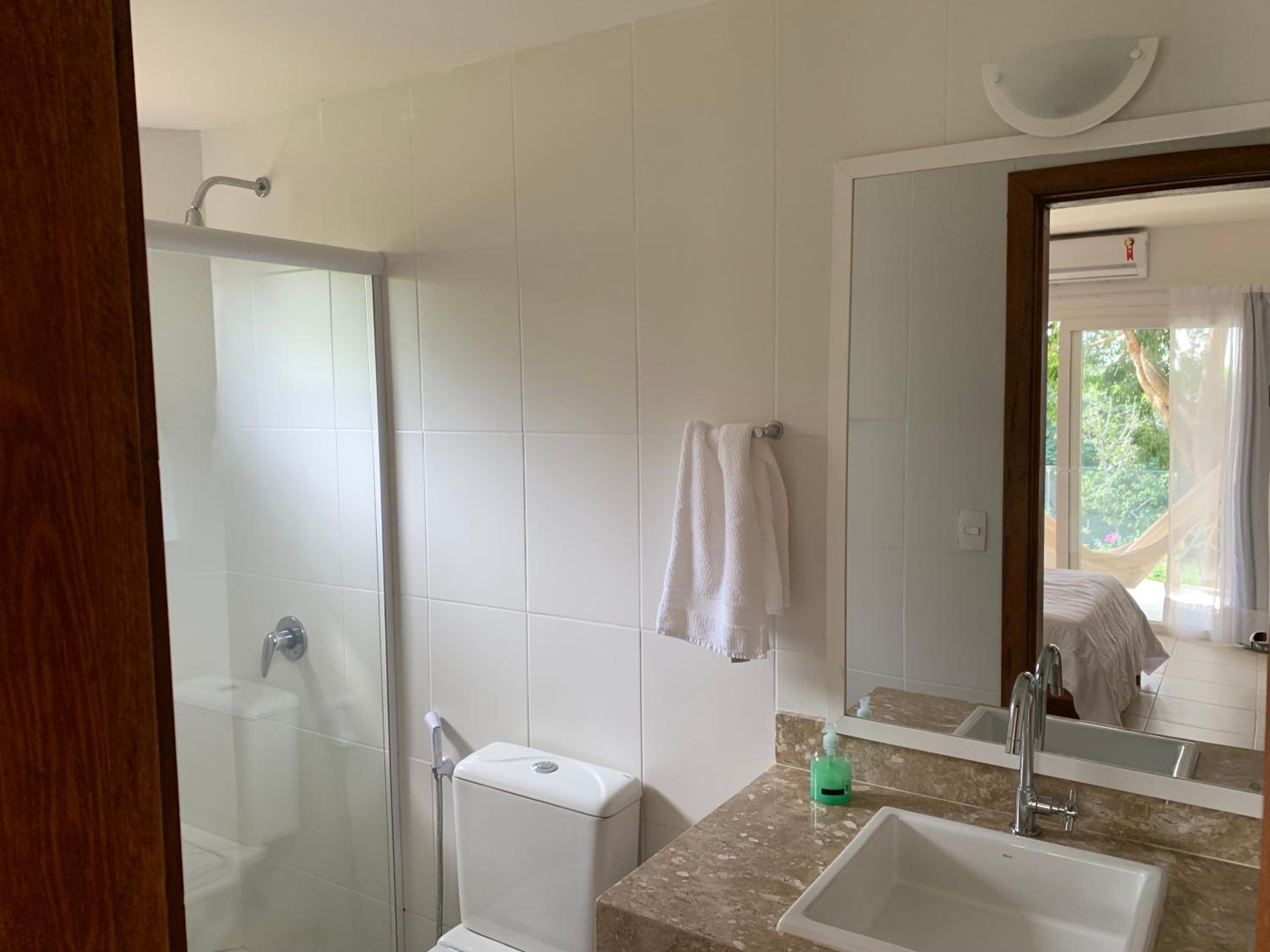 Praia da Ferradurinha Guest House