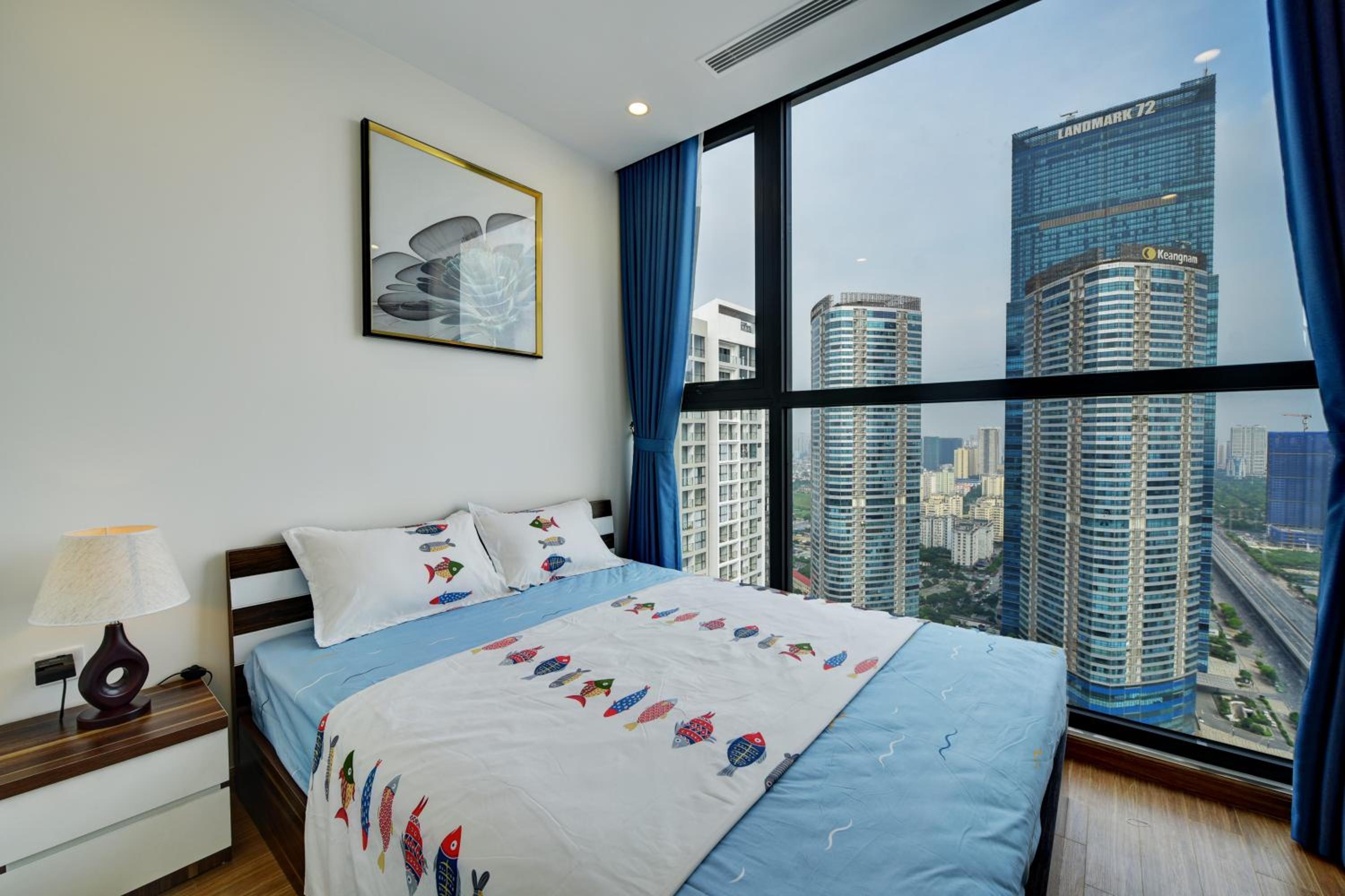 LUXURY APARTMENT VINHOMES SKYLAKE 5min to KEANGNAM