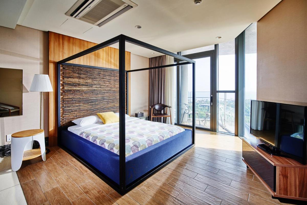 Jeju Bom stay & Art Gallery