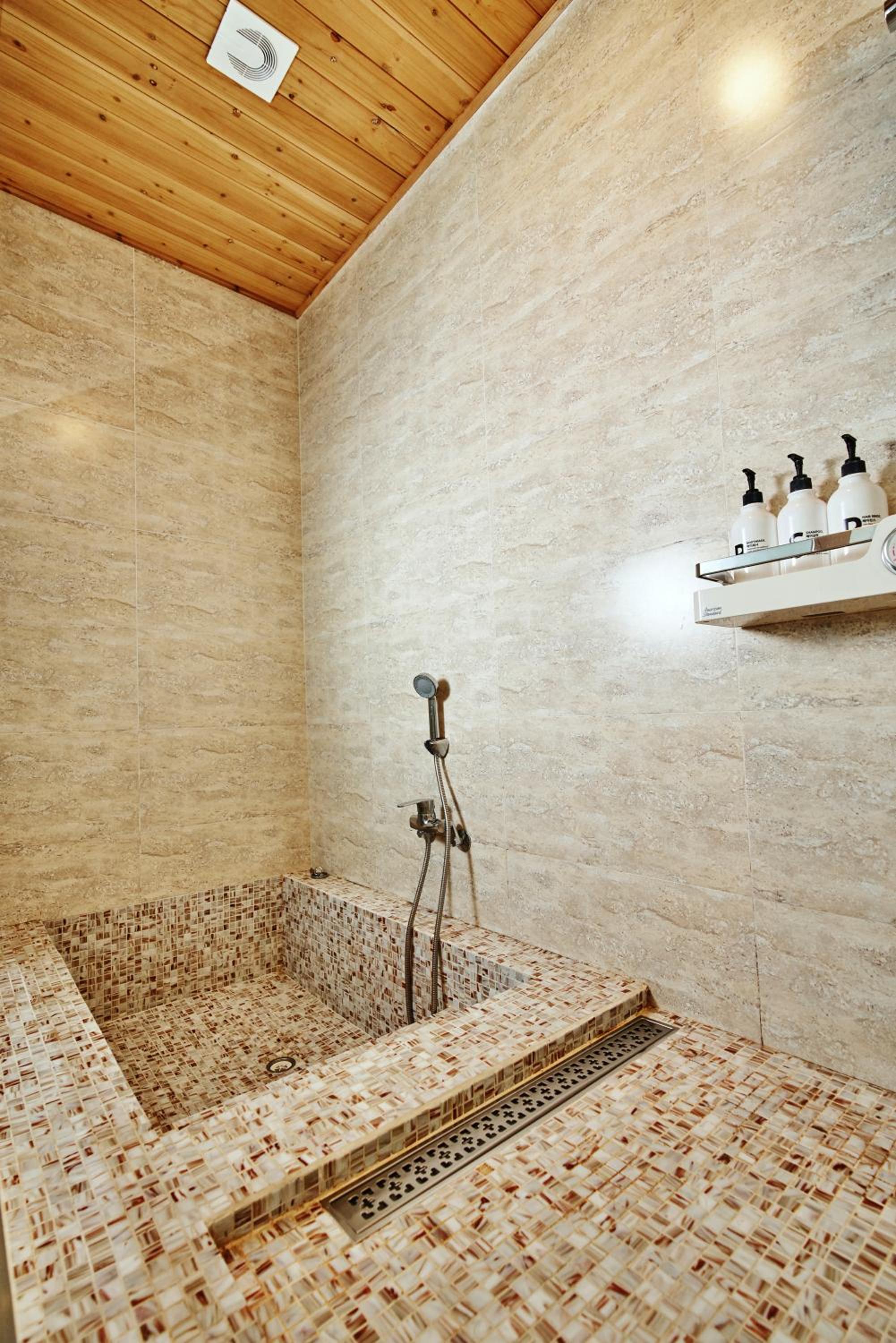 Jeju Bom stay & Art Gallery