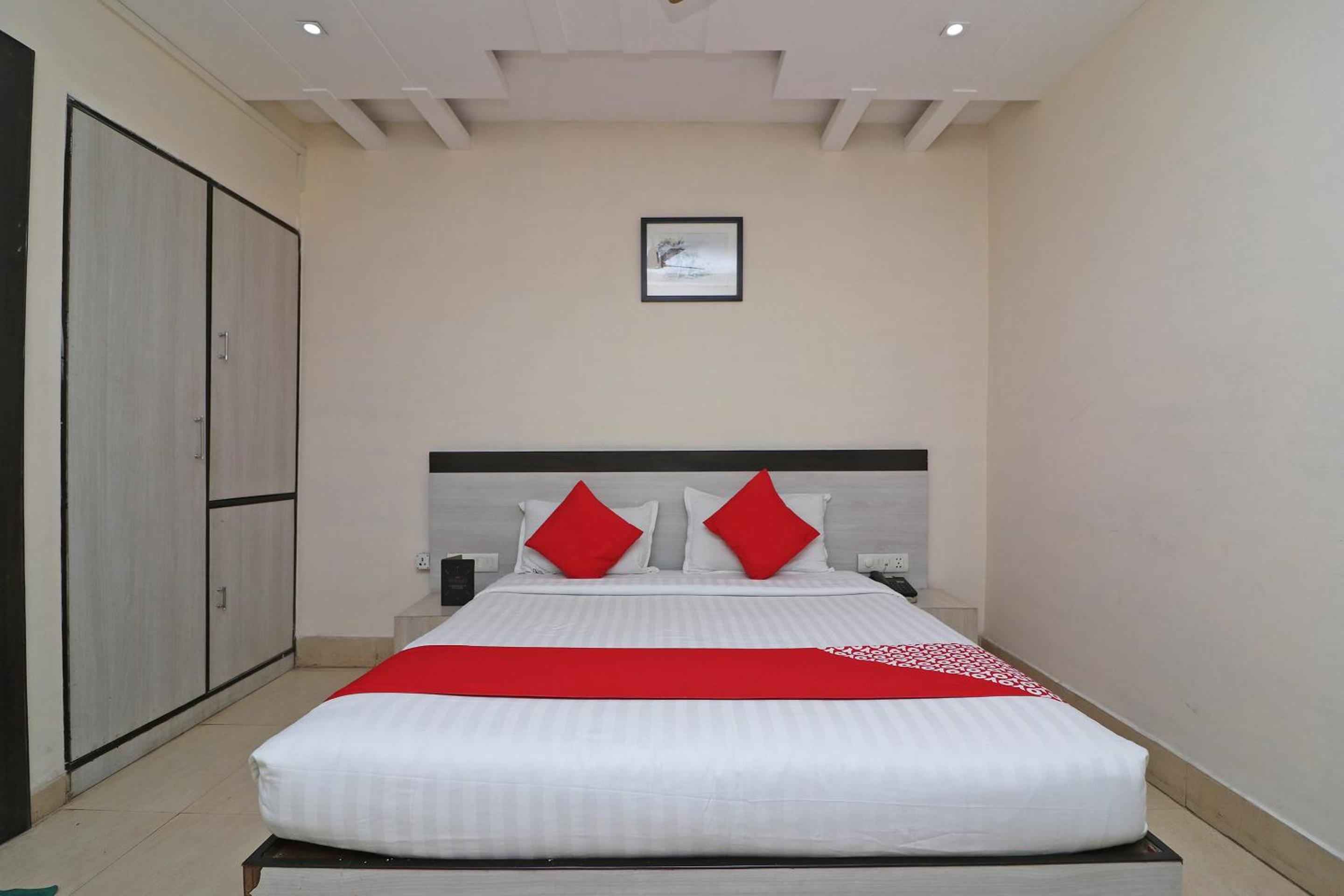 Allahabad Vacations - Hotel Mandiram - Property Image 3