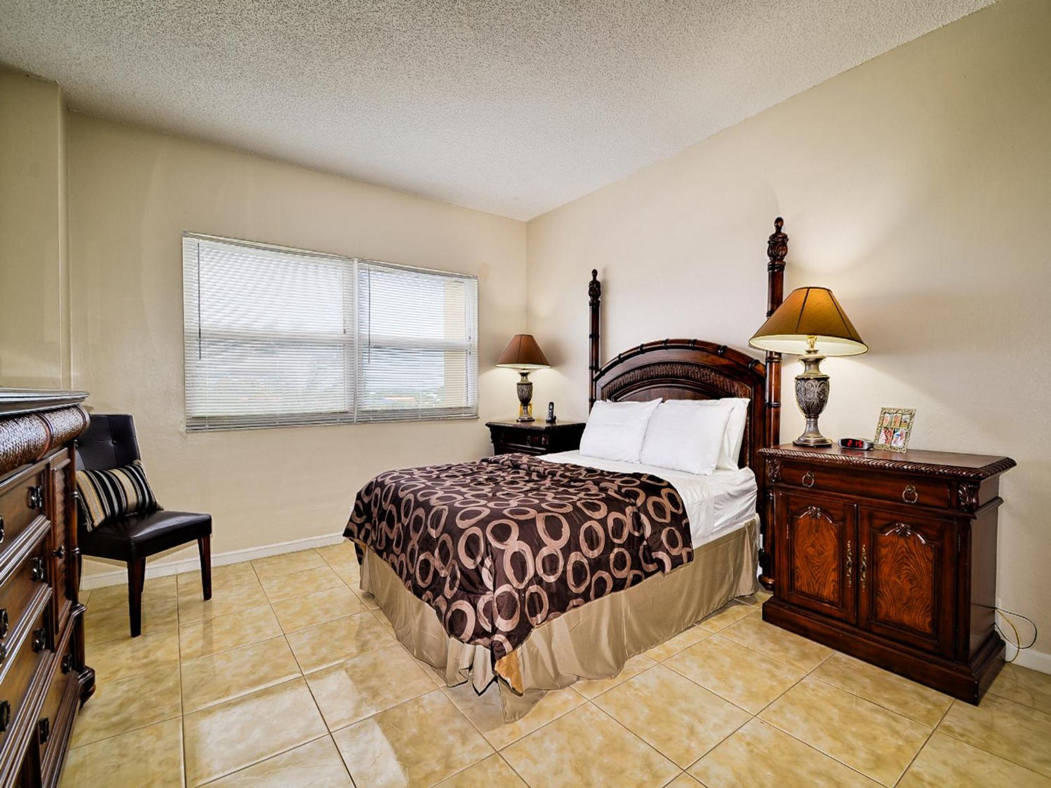 Regatta Beach Club 414S 1 Bedroom Condo - Regatta Beach Club 23152 view 3