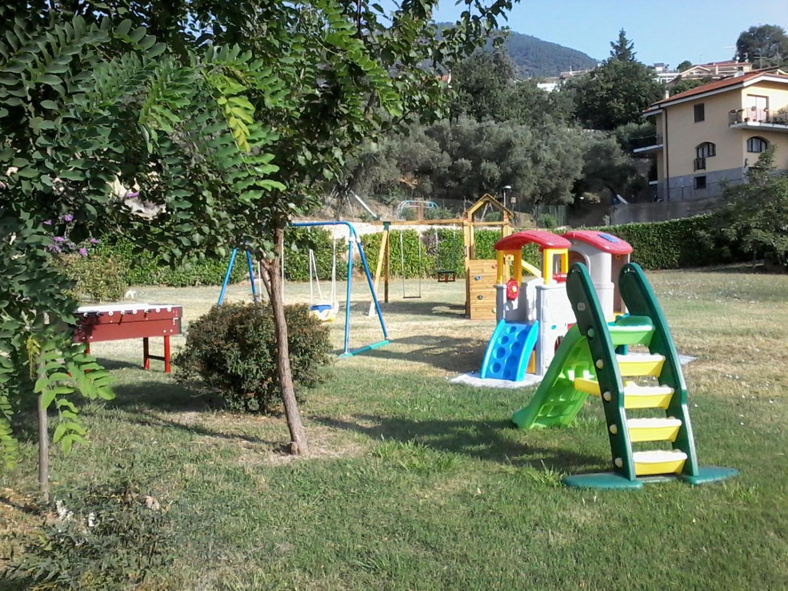 Photo 9