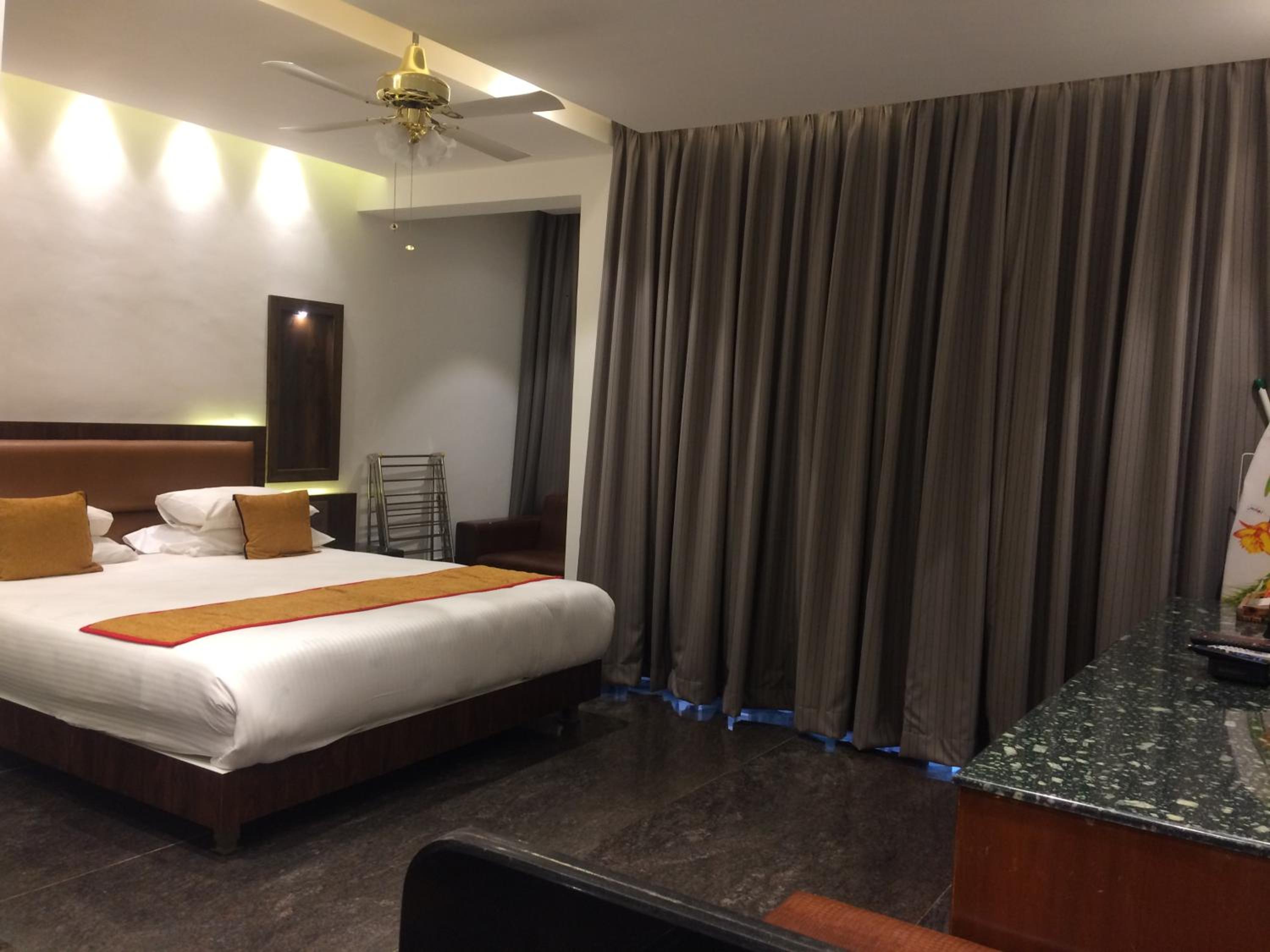 Kudle Beach View Resort And Spa Gokarna