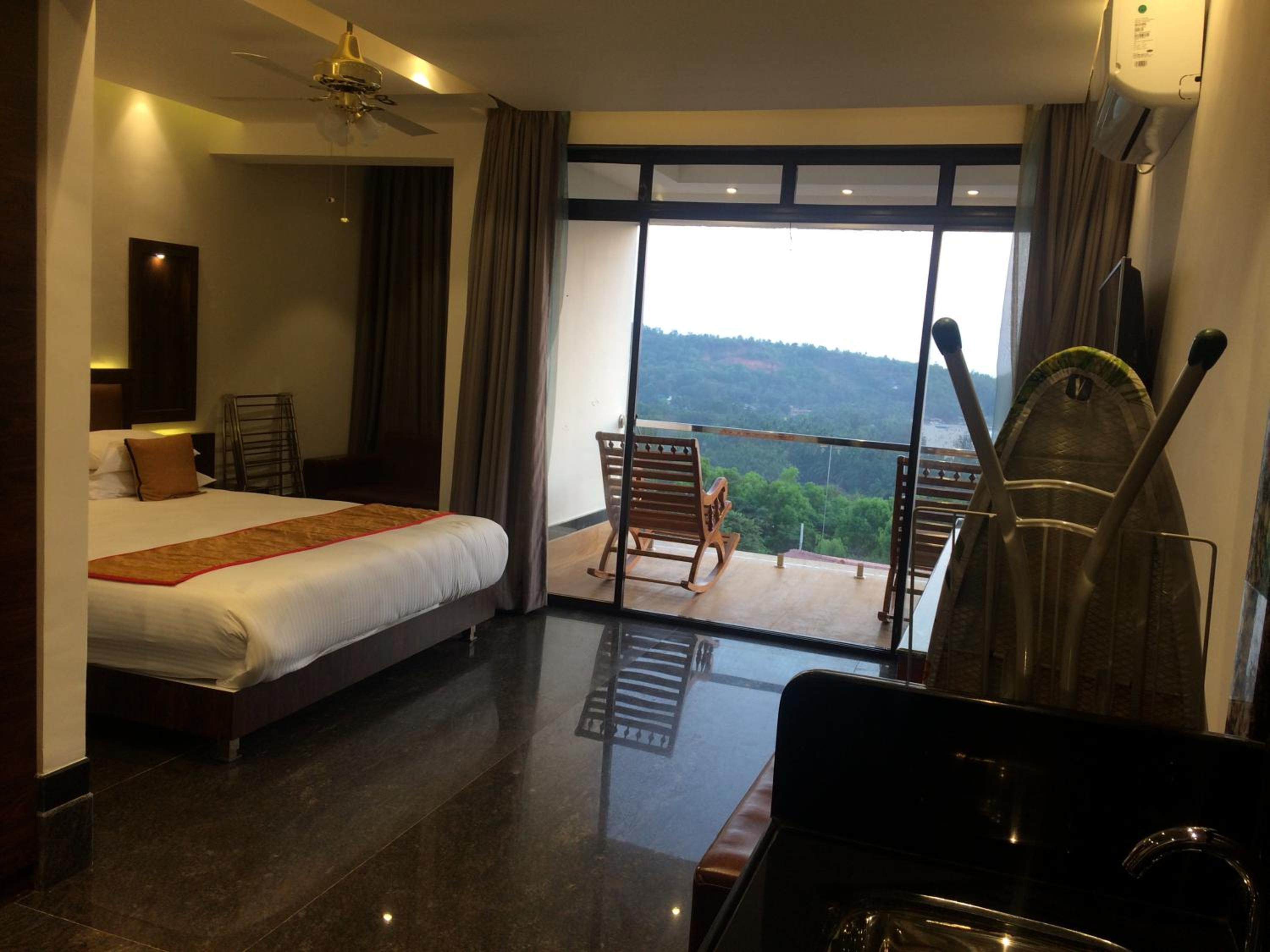 Kudle Beach View Resort And Spa Gokarna
