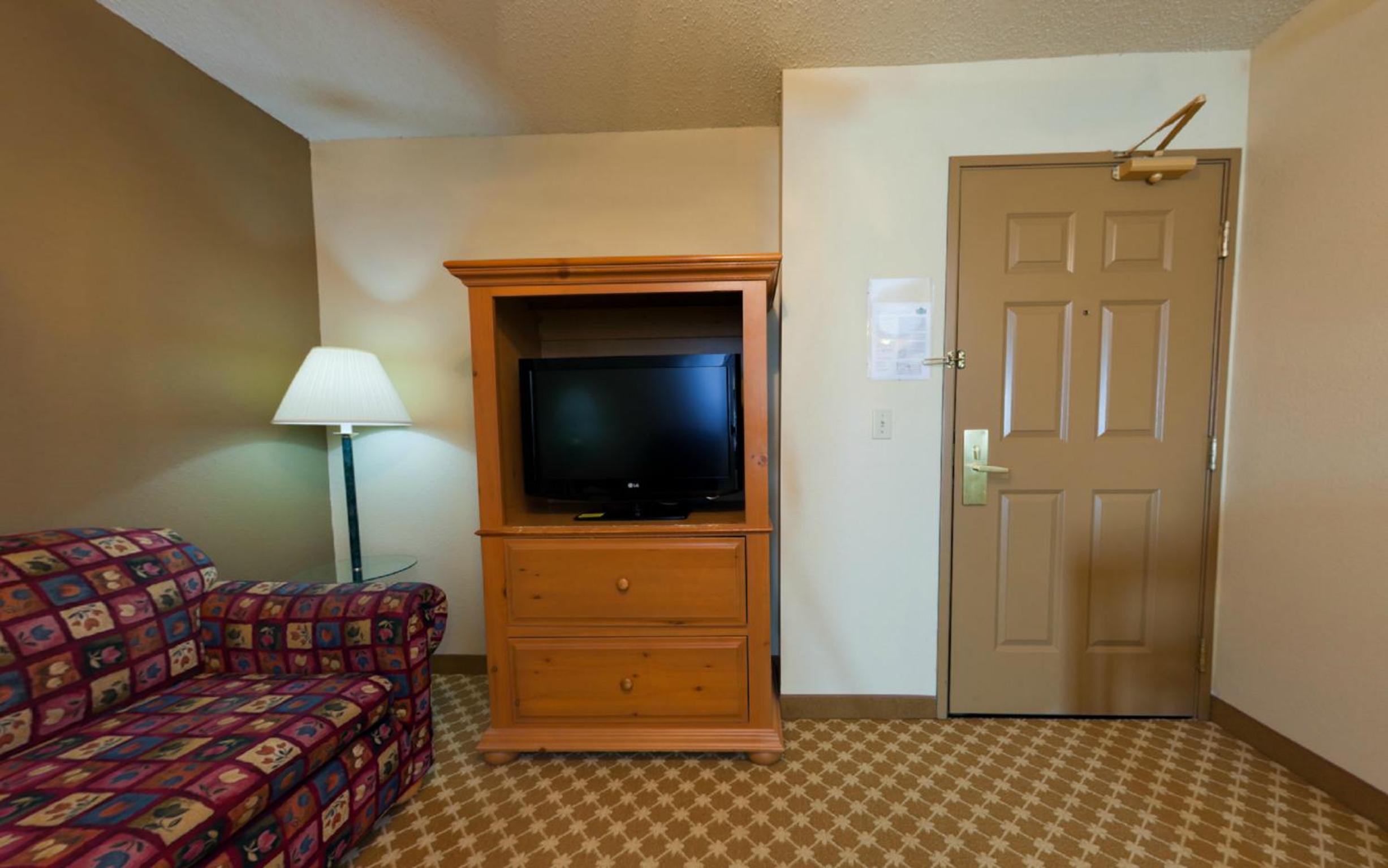 Galesburg Vacations - AmericInn by Wyndham, Galesburg, IL - Property Image 15