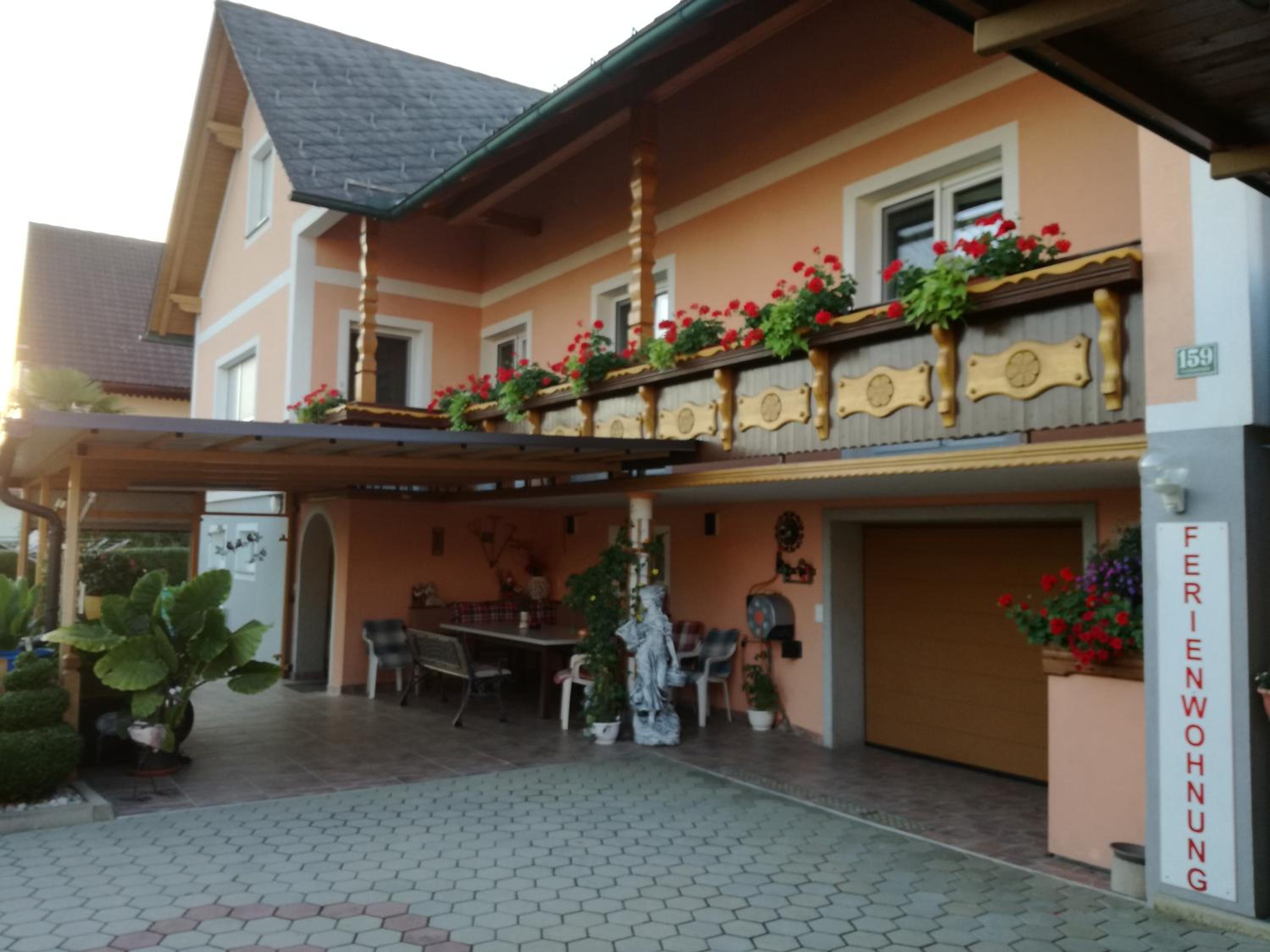 Ferienwohnung und Gästezimmer Gaspar view 2