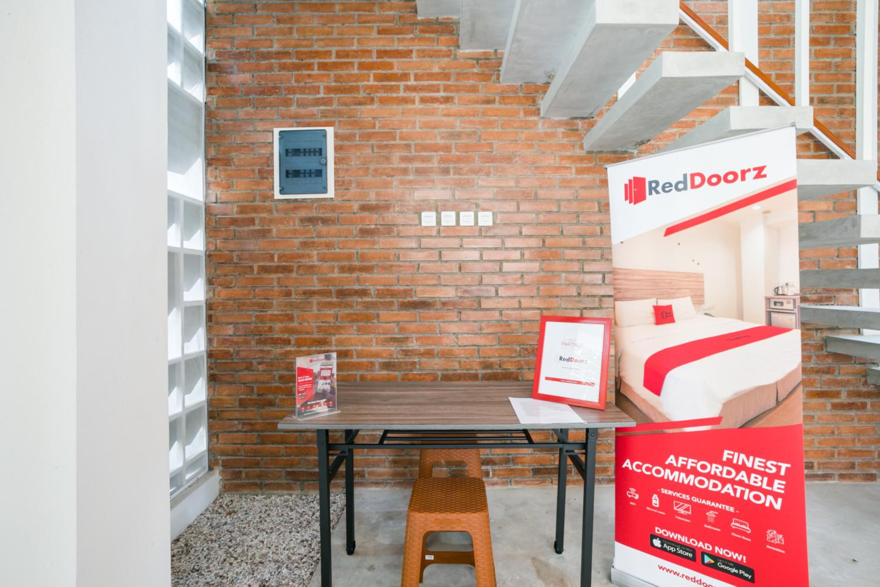 RedDoorz near Universitas Islam Indonesia