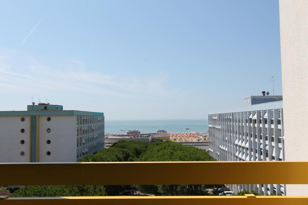 FLATS SOLARIUM view 2