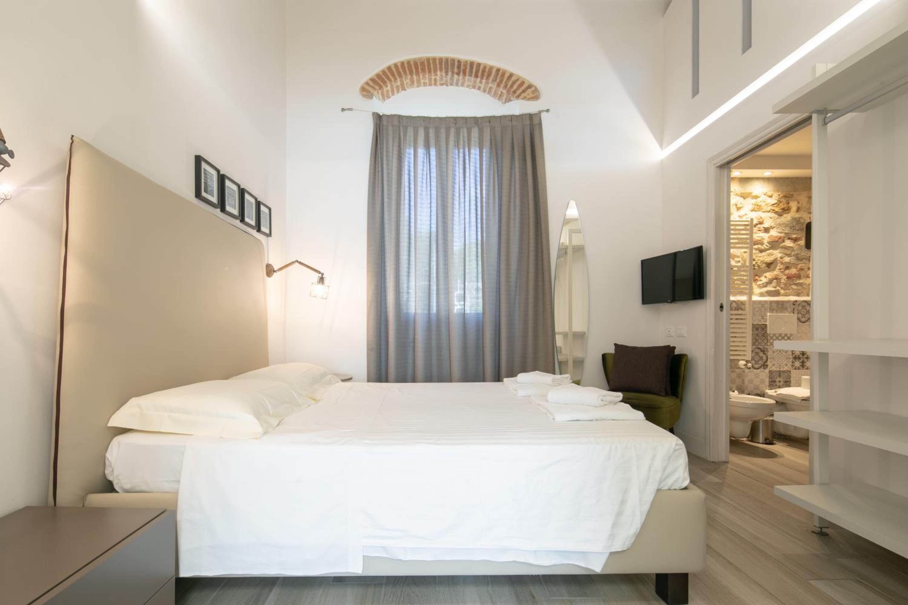 Giglio Apartments by Mmega