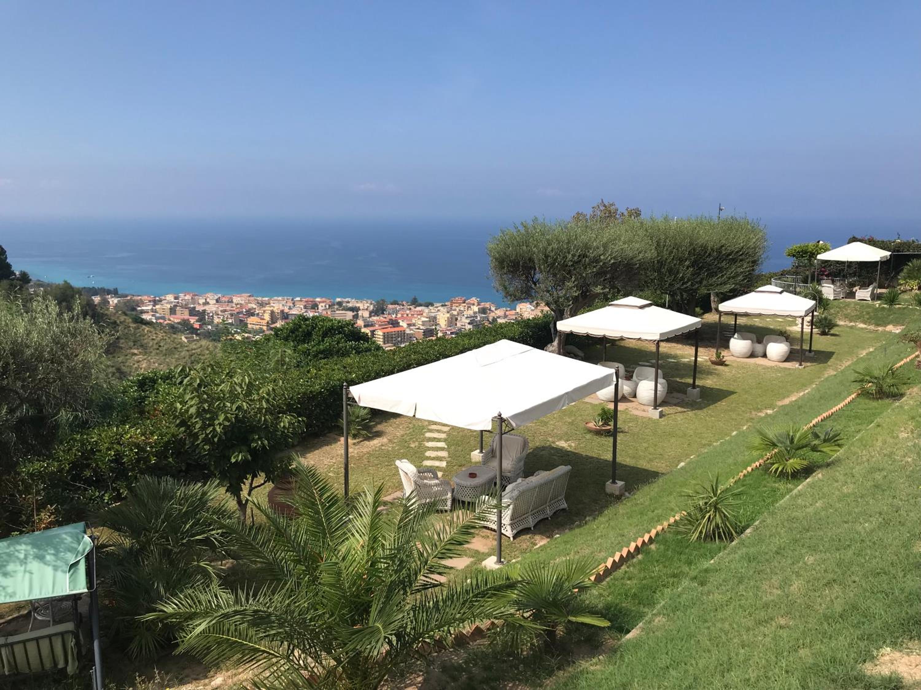Villa Del Conte