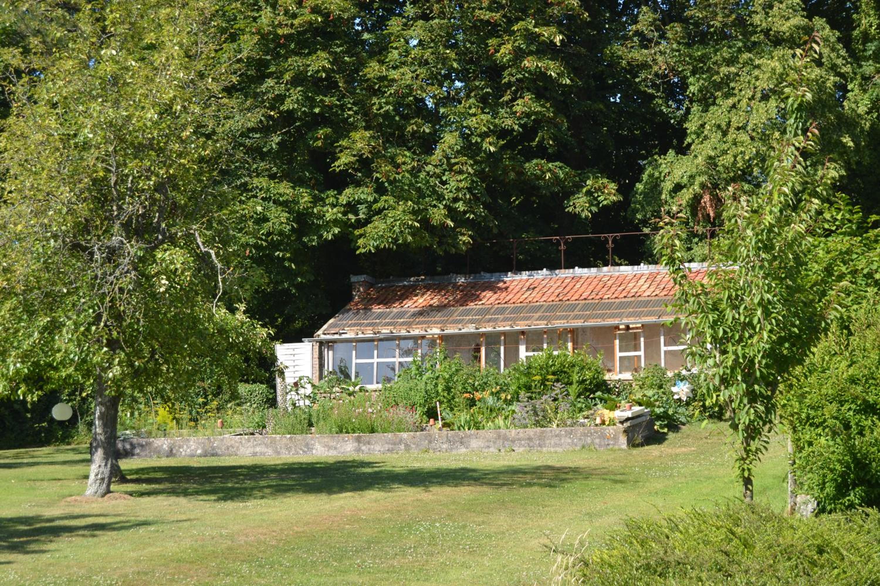 Photo 2