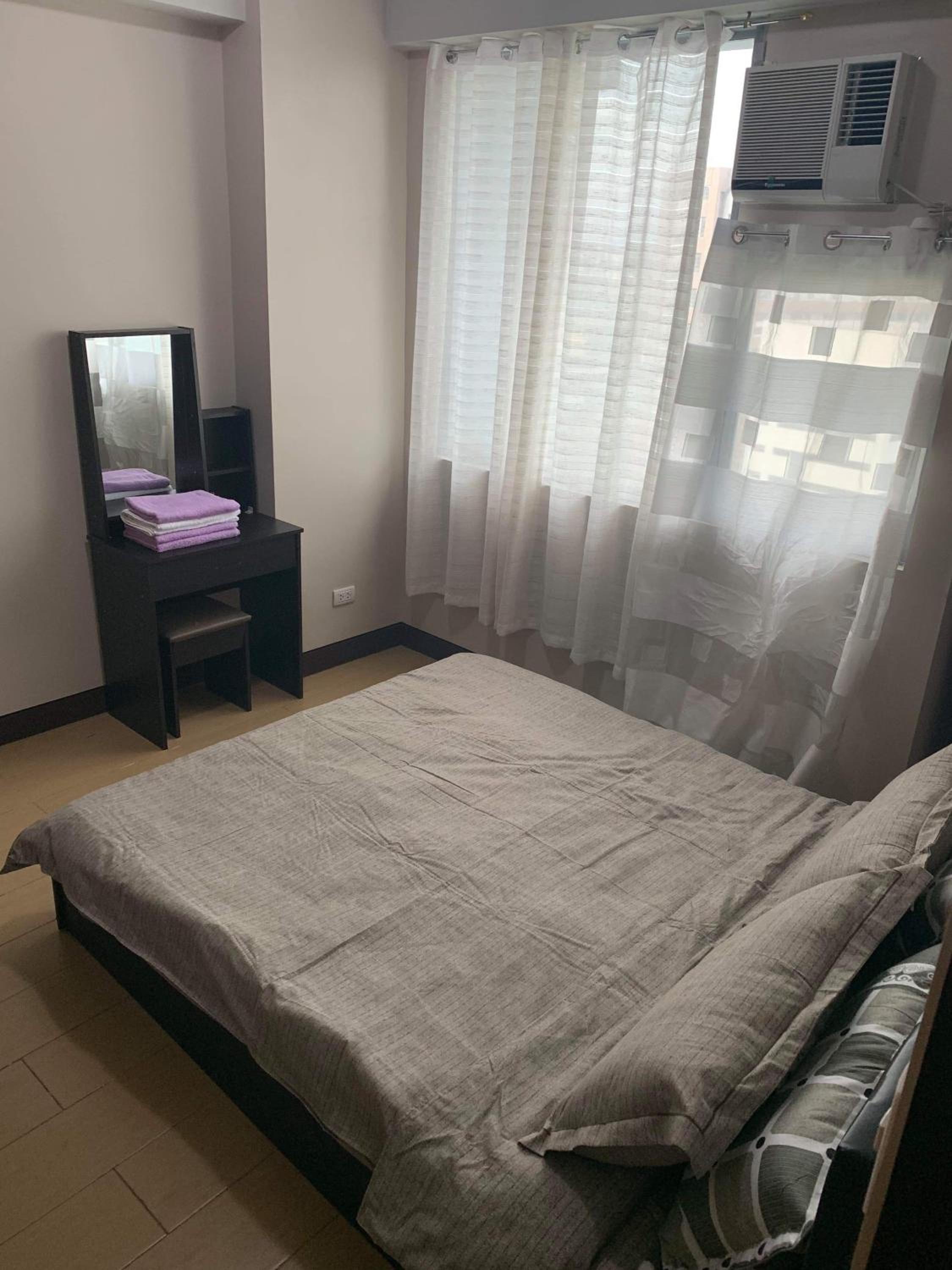 Cubao ManhattanHeights Unit 11A Tower B, 2BR view 3