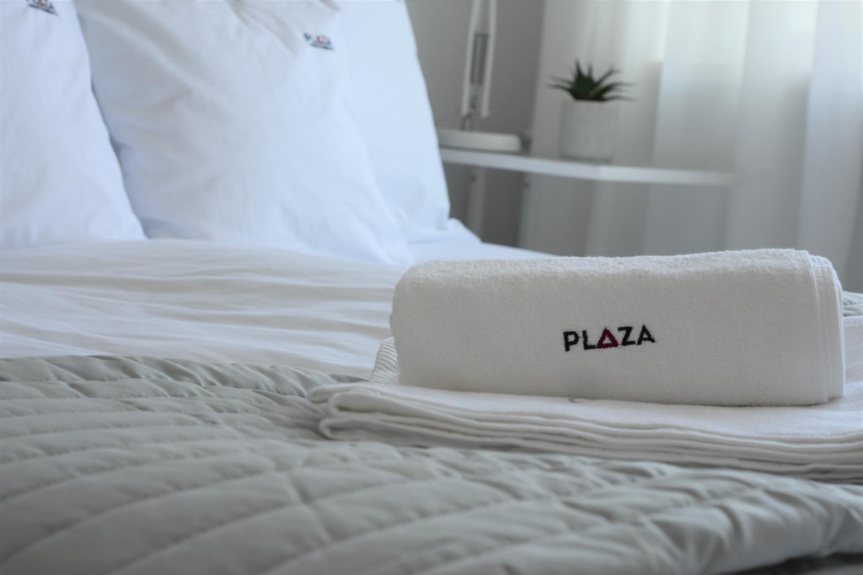 Apartament Plaza